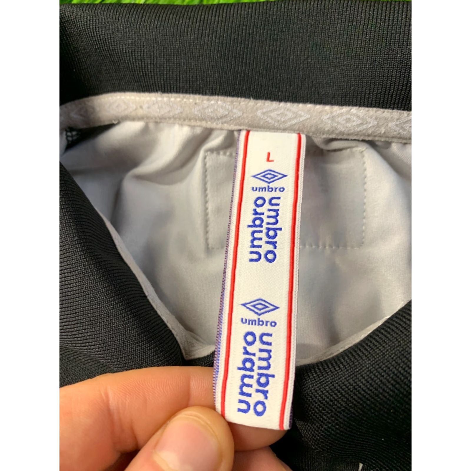 Umbro UMBRO ORIGINAL POLO SHIRT T-SHIRT JERSEY SIZE L LARGE MEN Casual Zip Polo Shirt Shirt Size US L / EU 52-54 / 3 - 5 Thumbnail