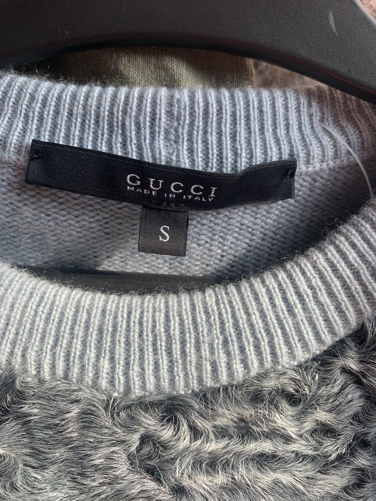 Gucci Light gray-blue sweater with fur on the front Size S / US 4 / IT 40 - 11 Thumbnail