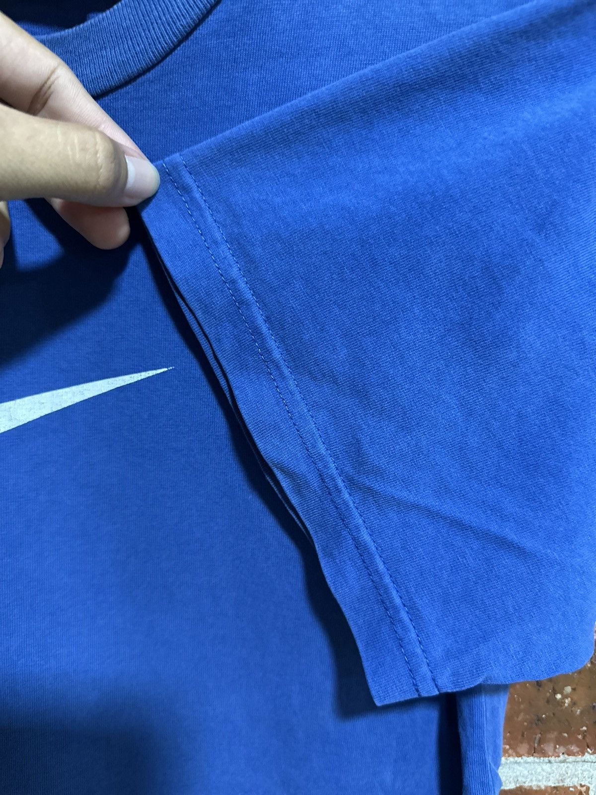 Nike × Vintage Vintage Nike Faded Faded Size US L / EU 52-54 / 3 - 4 Thumbnail