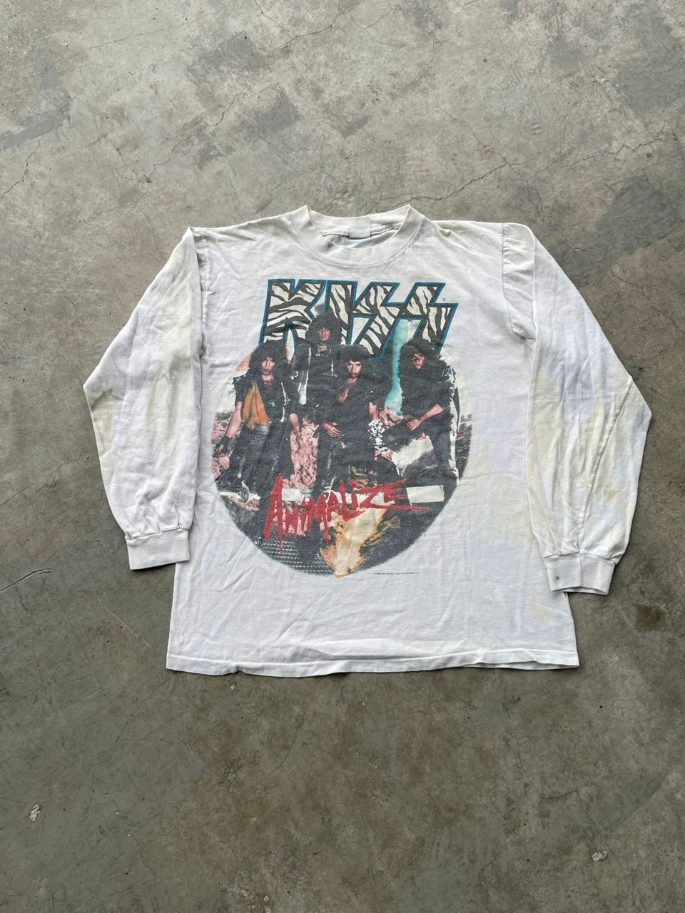 Band Tees Vintage 80s Kiss Animalize 'If Its Too Loud You're Too Old' Size US M / EU 48-50 / 2 - 1 Thumbnail