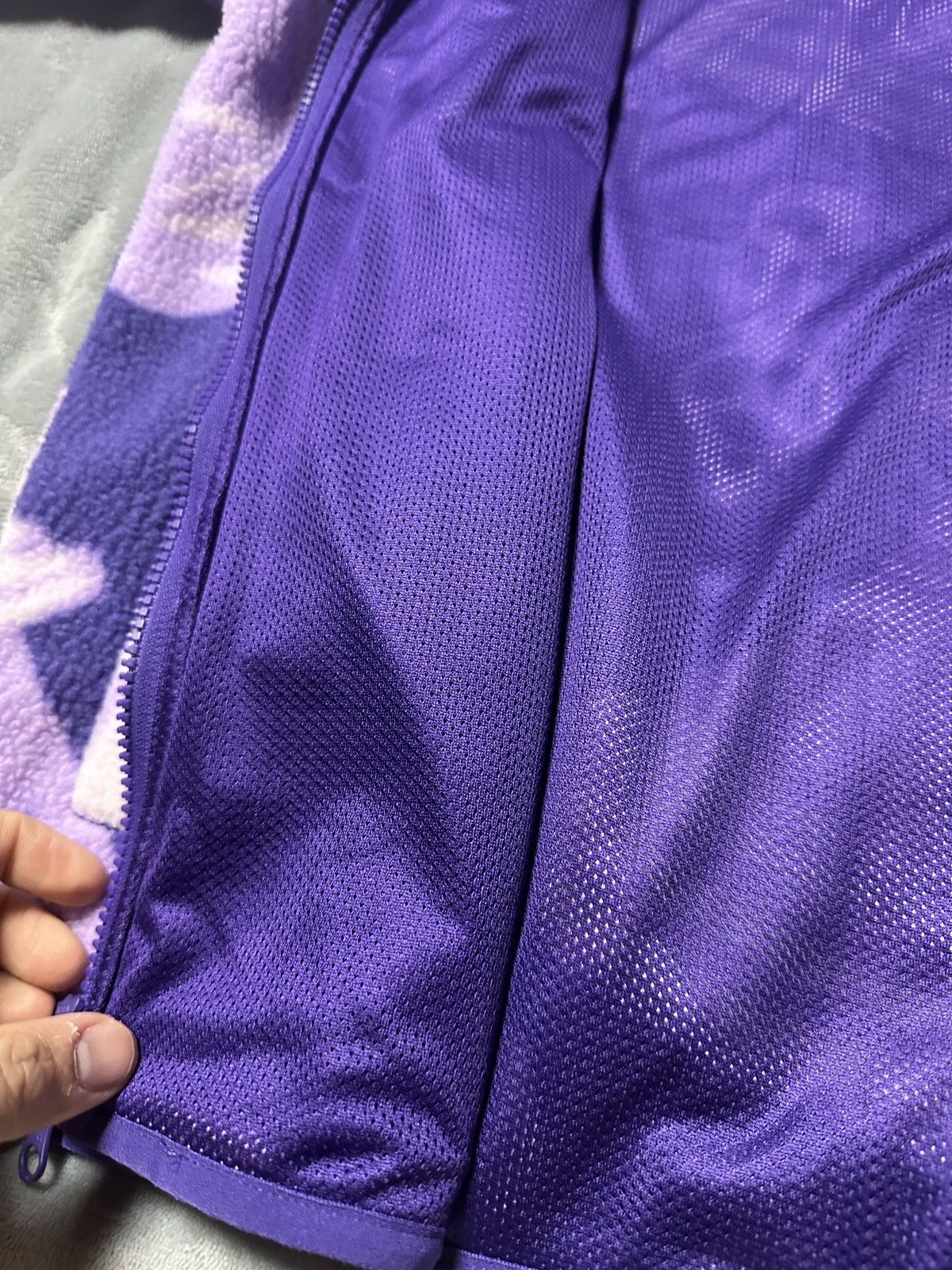 Nike Lebron James Nike Fleece Purple XL NWT Chess Pawn RARE Size US XL / EU 56 / 4 - 12 Thumbnail
