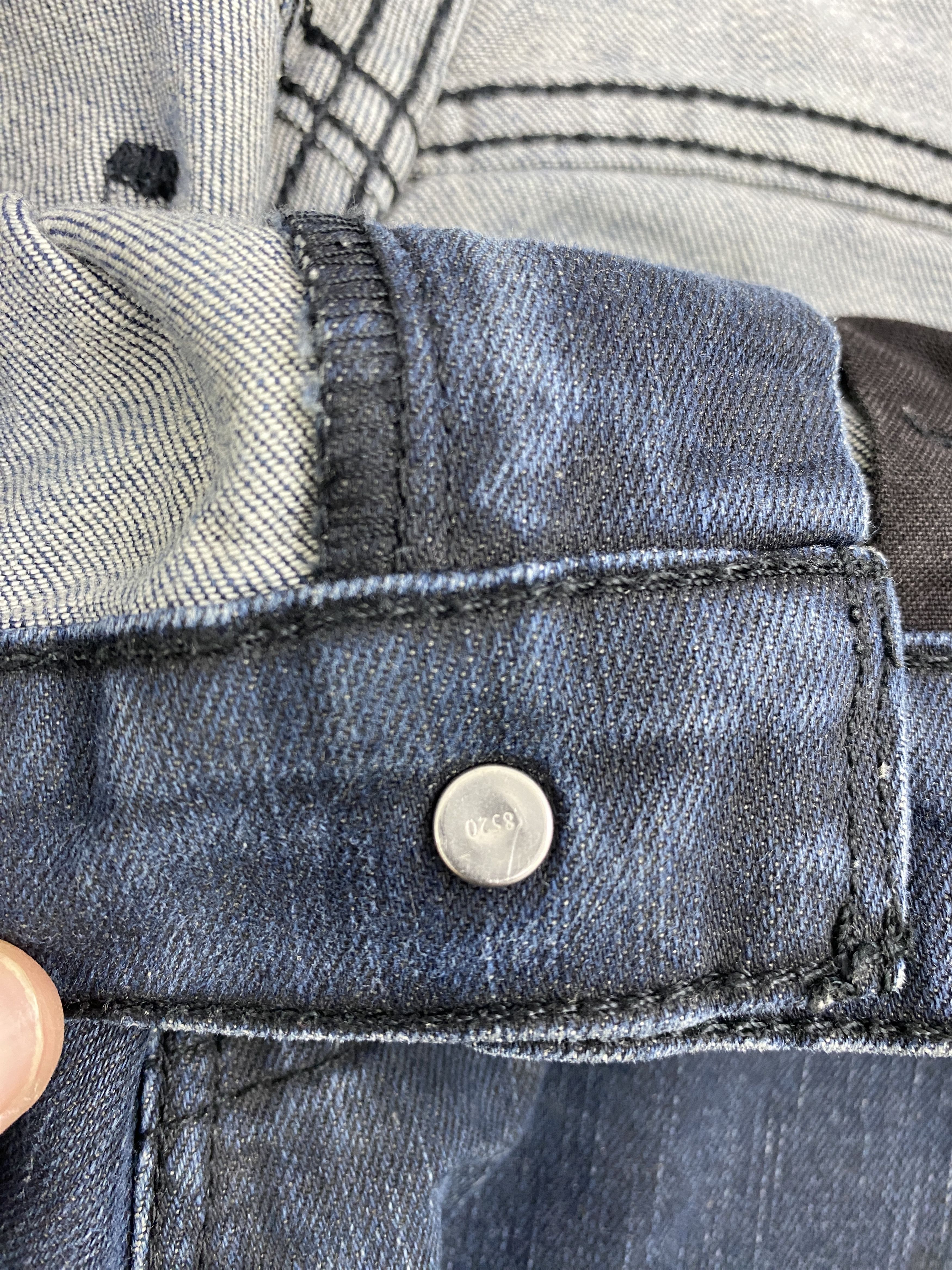 Levi's × Vintage Vintage Levi's 511 Slim Fit Cut Denim Jeans Size US 31 - 11 Thumbnail