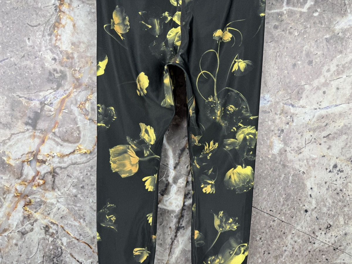 Nike Nike Women’s Floral Dri-Fit Leggings Black Yellow Size M Size 30" / US 8 / IT 44 - 8 Thumbnail