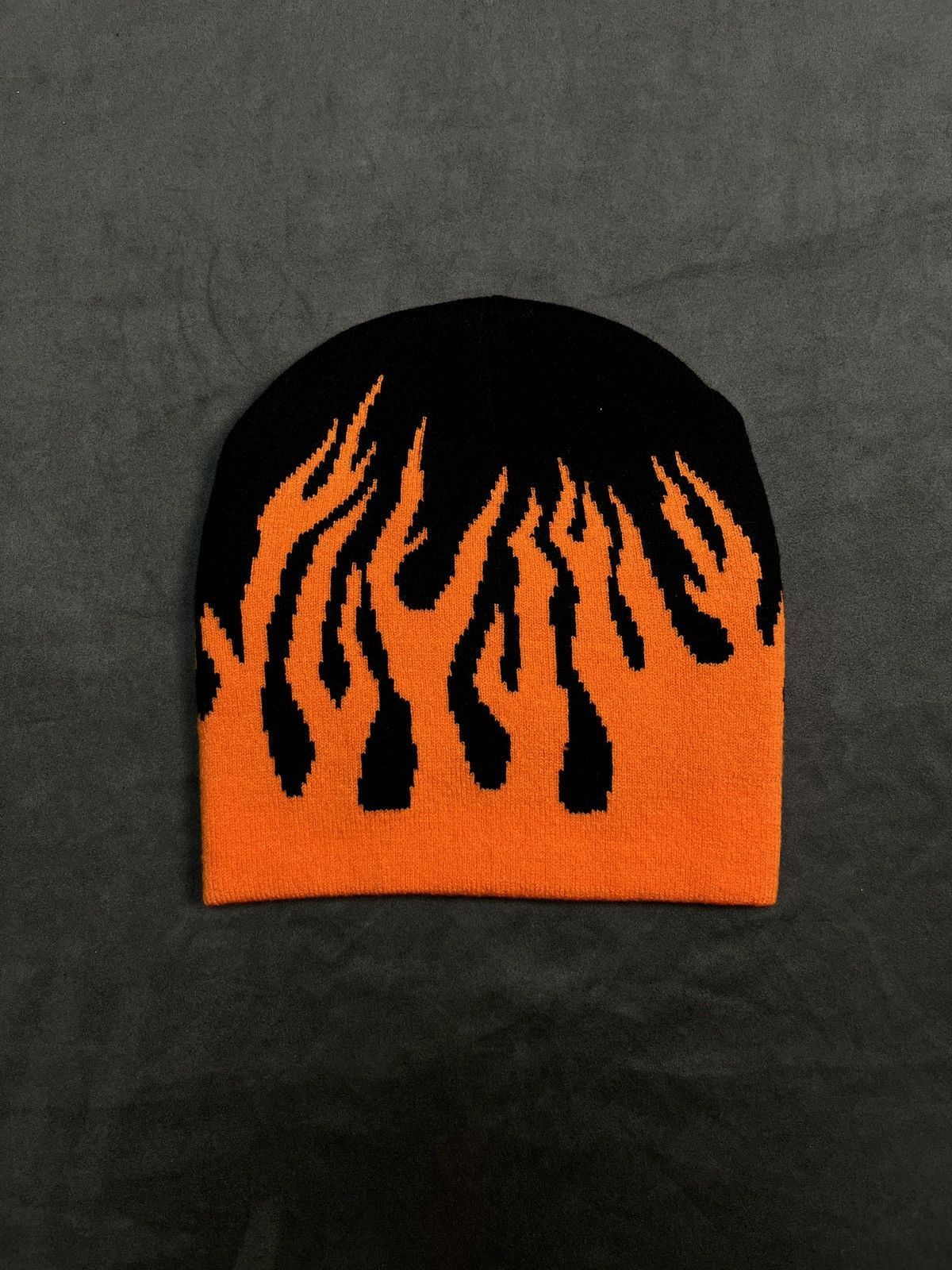 Japanese Brand Y2k Vintage Orange Flame Jacquard No Cuff Beanie Hats OS Size ONE SIZE - 4 Thumbnail