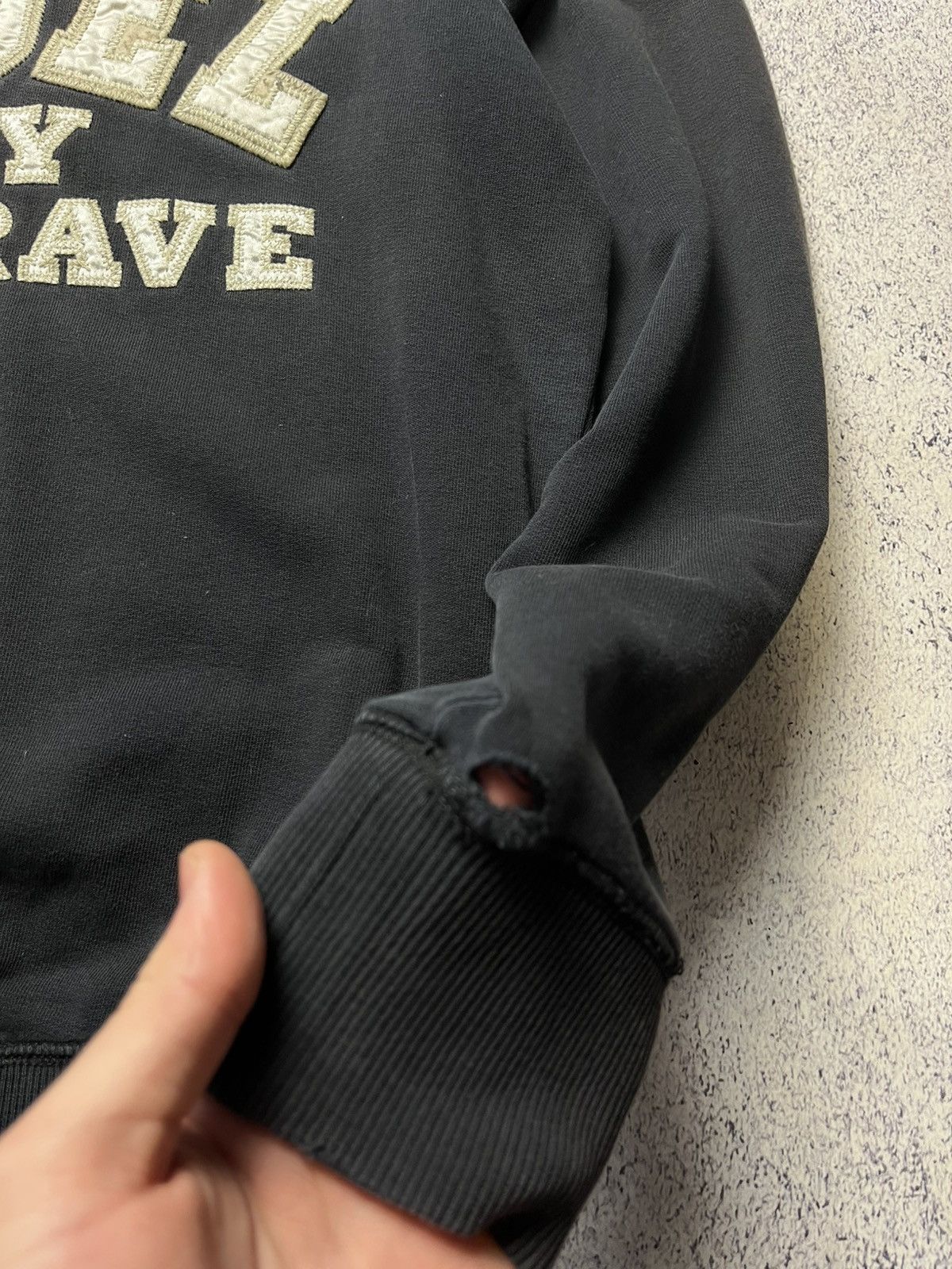 Other Vintage Diesel Distressed Big Ligo Sweatshirt Y2K Size US M / EU 48-50 / 2 - 16 Thumbnail