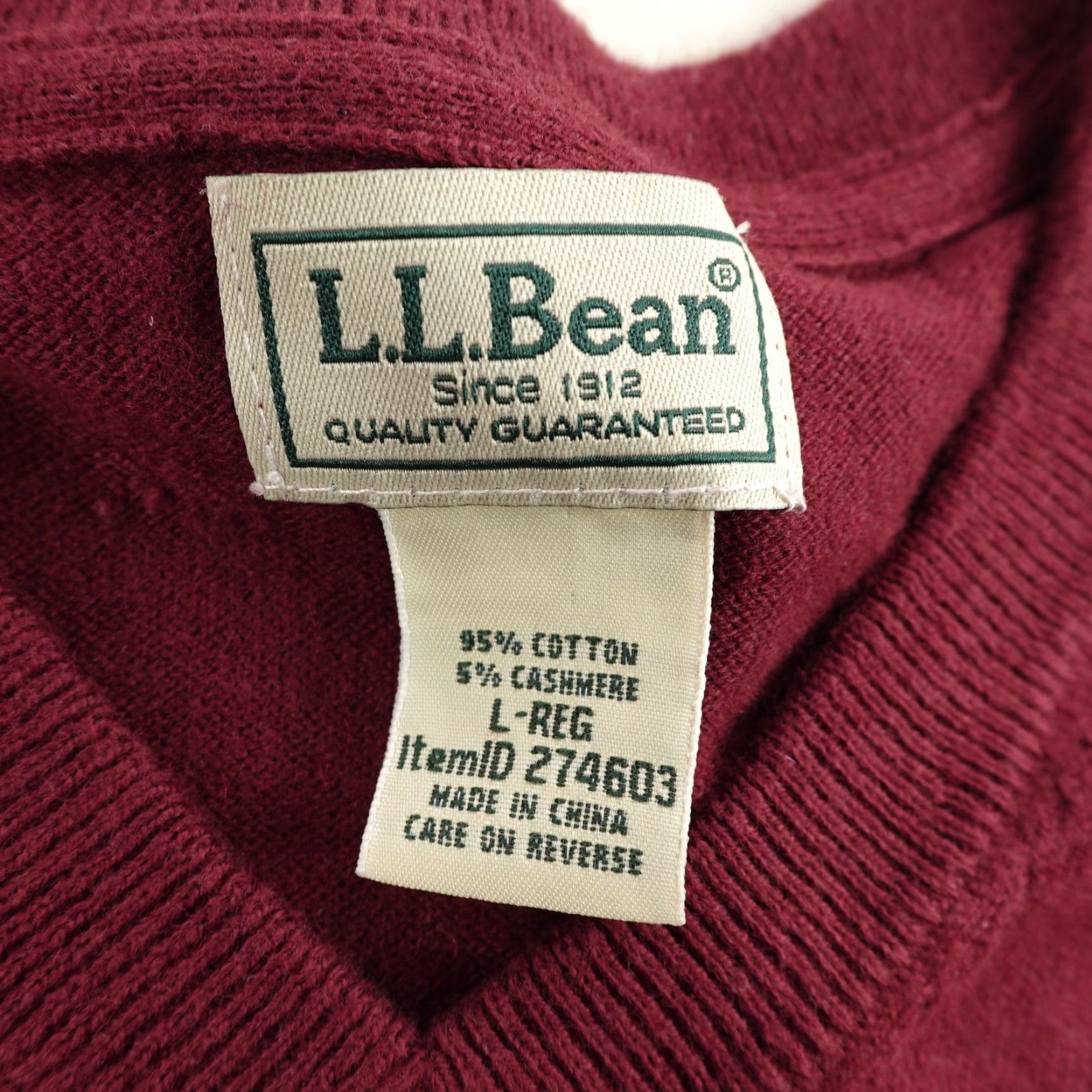 Vintage VINTAGE L.L. Bean Sweater Pullover Mens Large Red Cotton Cashmere Long Sleeve V-Neck Outdoor Size US L / EU 52-54 / 3 - 7 Thumbnail