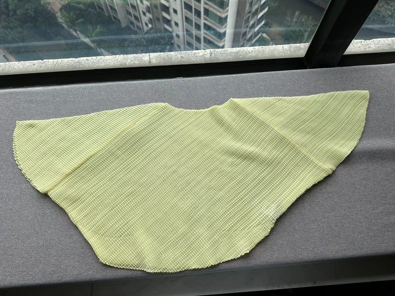 Issey Miyake Issey Miyake size:one size Main line yellow short-sleeved Size XS / US 0-2 / IT 36-38 - 1 Thumbnail