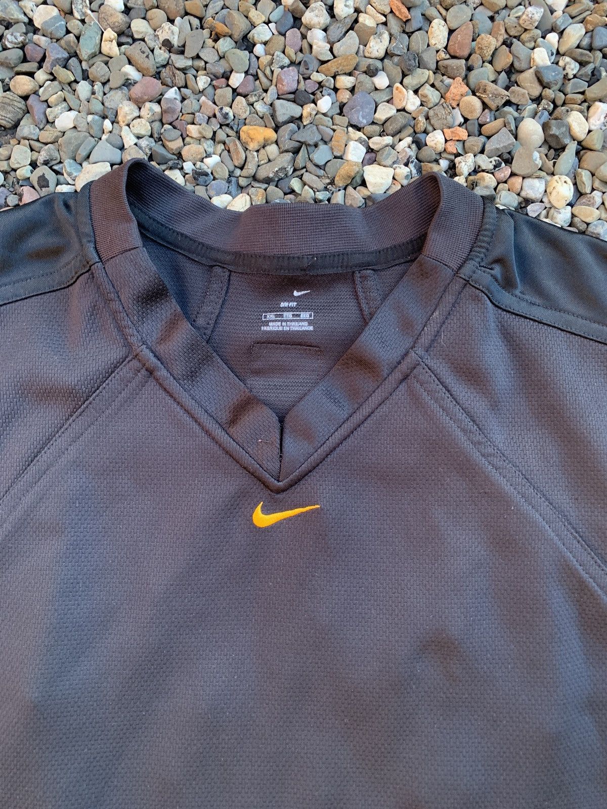Nike Vintage Nike Hoop Tech Dri-Fit Sleeveless Basketball Shirt Size US XXL / EU 58 / 5 - 3 Thumbnail