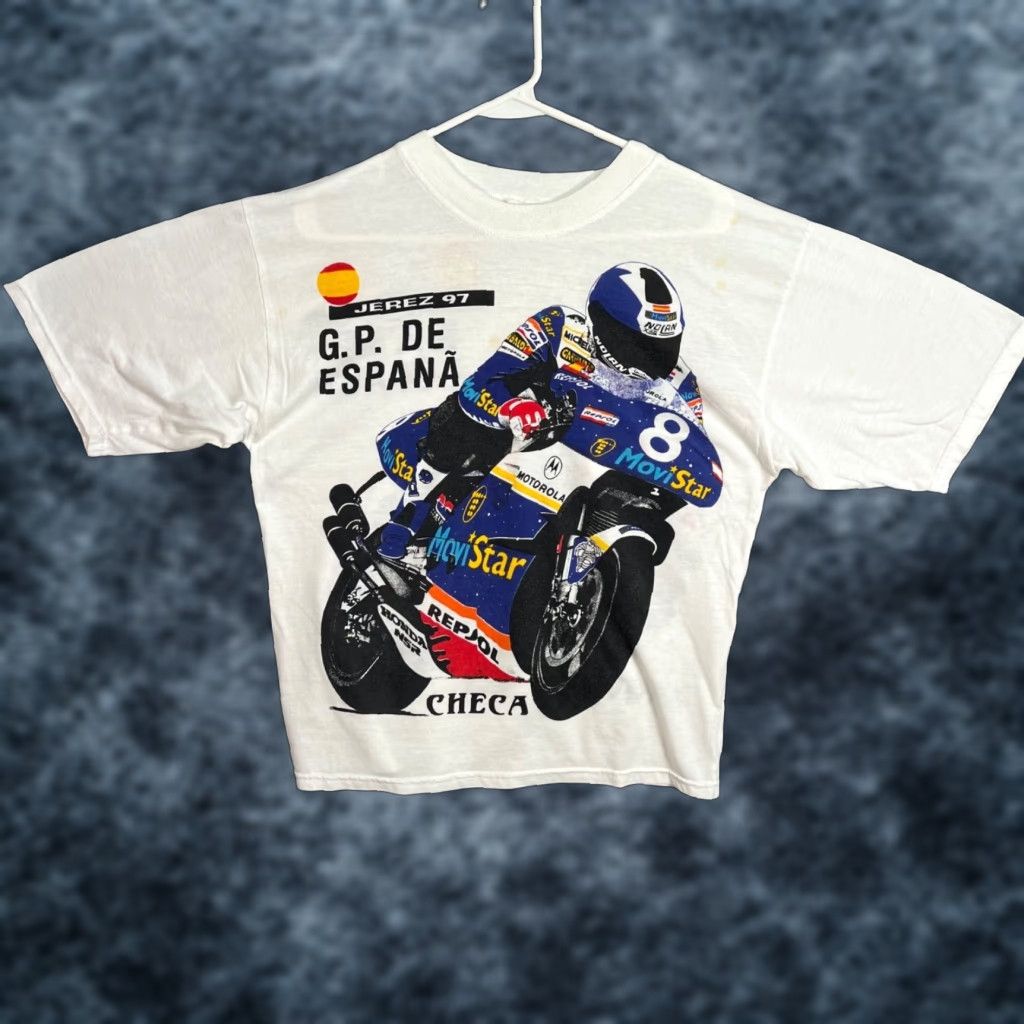 Vintage VINTAGE 1997 MotoGP Jerez España Checa Criville T-Shirt Men Medium White Sports Fans Europe Size US M / EU 48-50 / 2 - 1 Thumbnail