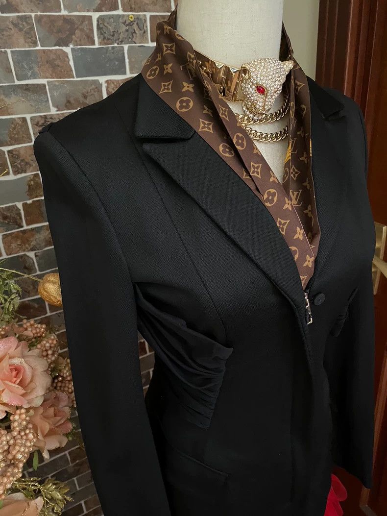 Versace Versace Sexy design suits Size M / US 6-8 / IT 42-44 - 5 Thumbnail