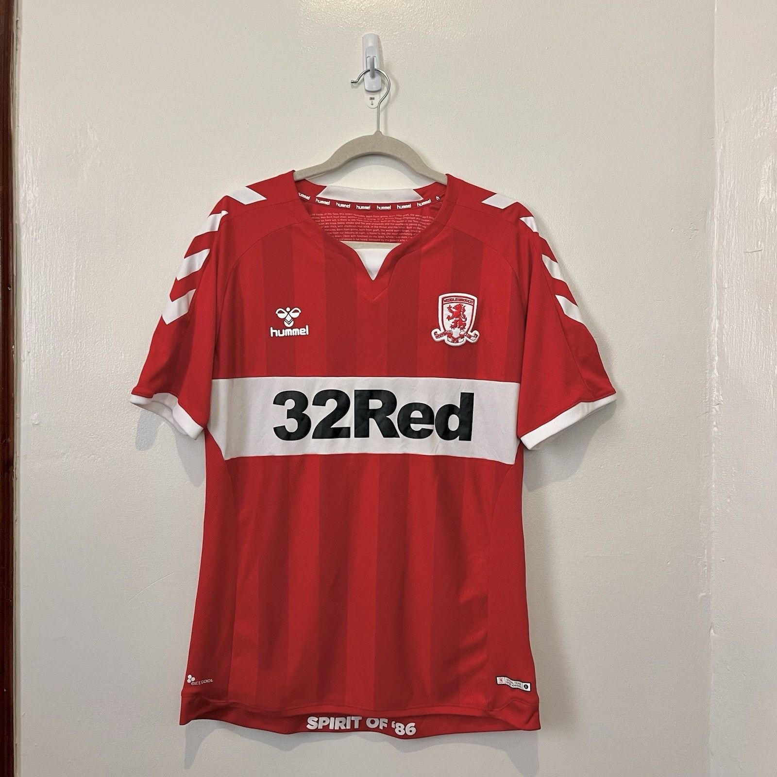Hummel 2019 Hummel Middlesbrough Home Soccer Jersey 32Red Sz M Size US M / EU 48-50 / 2 - 1 Thumbnail