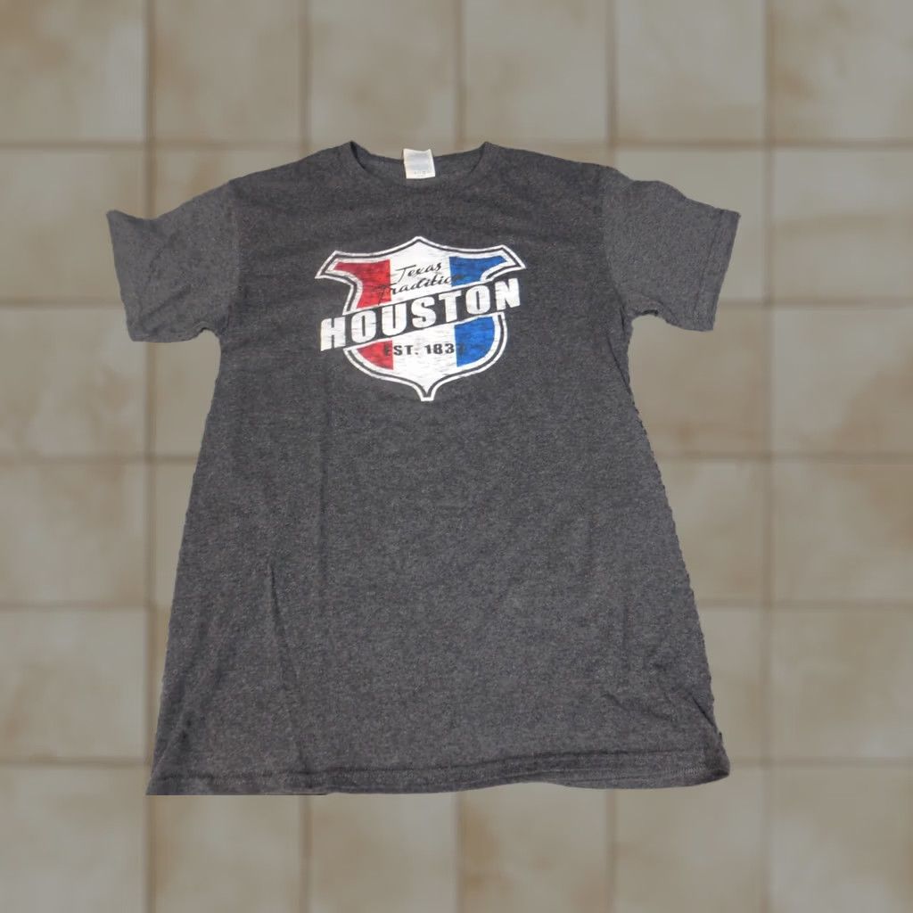Delta Delta Houston Texas Mens Shirt S Gray Graphic States America Short Sleeve Crew Neck T-Shirt Dog Logo Regular Cotton Blend Polyester All Seasons Size US S / EU 44-46 / 1 - 1 Thumbnail