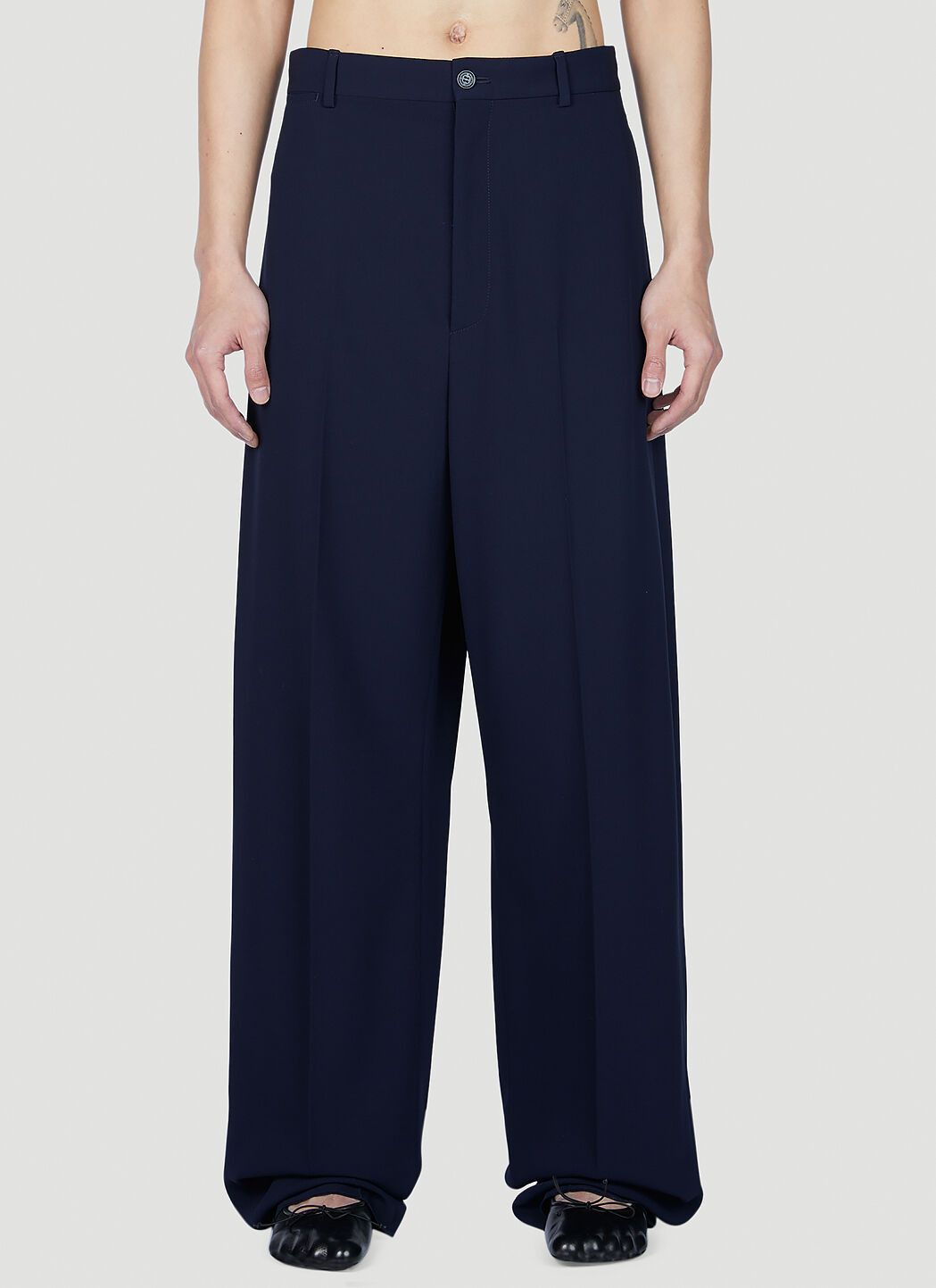 Balenciaga o1y1224 Casual Pant in Navy Blue Size US 36 / EU 52 - 1 Thumbnail