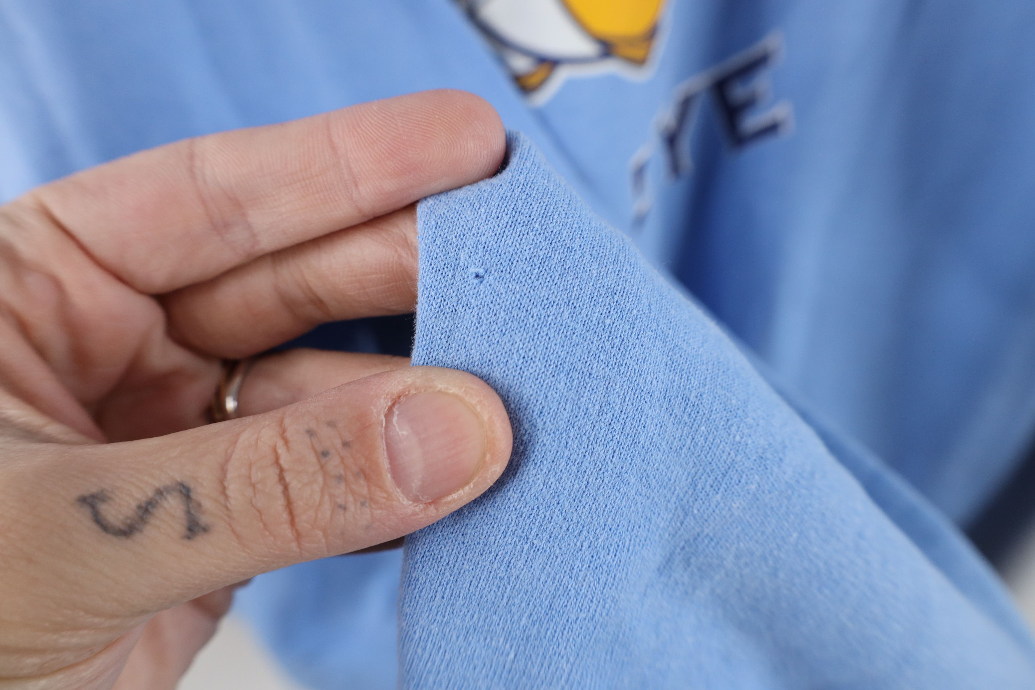 Vintage Vintage Spell Out Toledo Walleye Hockey Sweatshirt Blue Size US M / EU 48-50 / 2 - 11 Thumbnail