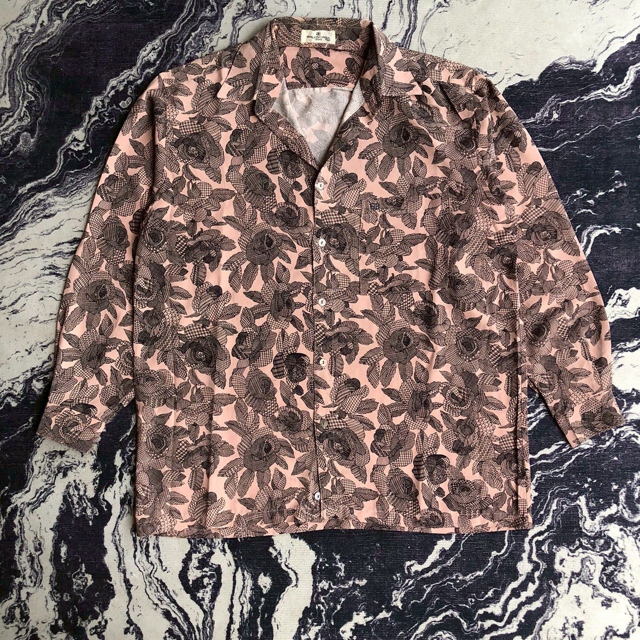 Balenciaga Vintage 90s Balenciaga Sports Paris Floral Shirt Pink Black Size US L / EU 52-54 / 3 - 1 Thumbnail