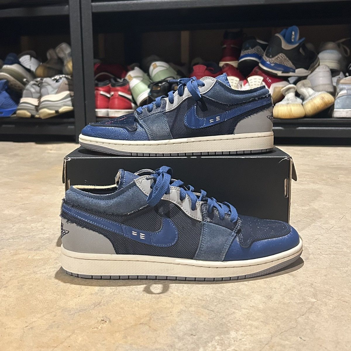 Jordan Brand × Nike Air Jordan 1 Low SE Craft Obsidian Blue 2022 US 8 Size US 8 / EU 41 - 1 Thumbnail