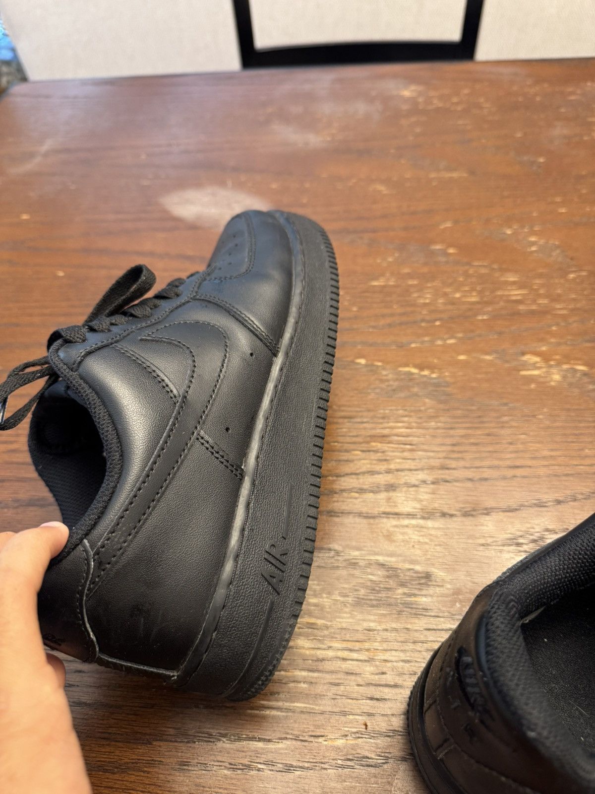 Nike Air Force 1 Black Size US 8.5 / EU 41-42 - 4 Thumbnail