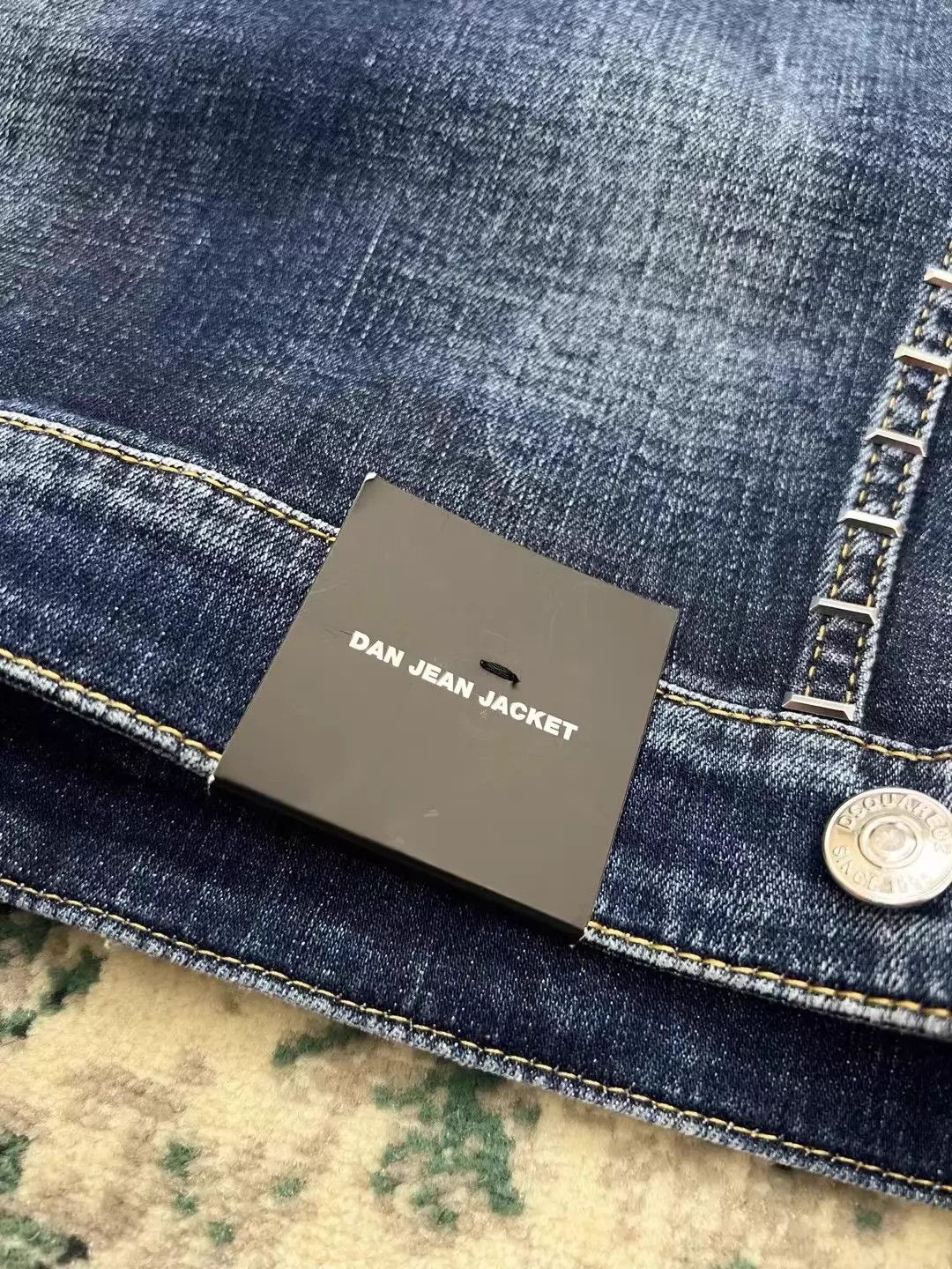 Dsquared2 Dsquared2 DAN JEAN Slim Denim Rips Metal Patches Size US S / EU 44-46 / 1 - 7 Thumbnail
