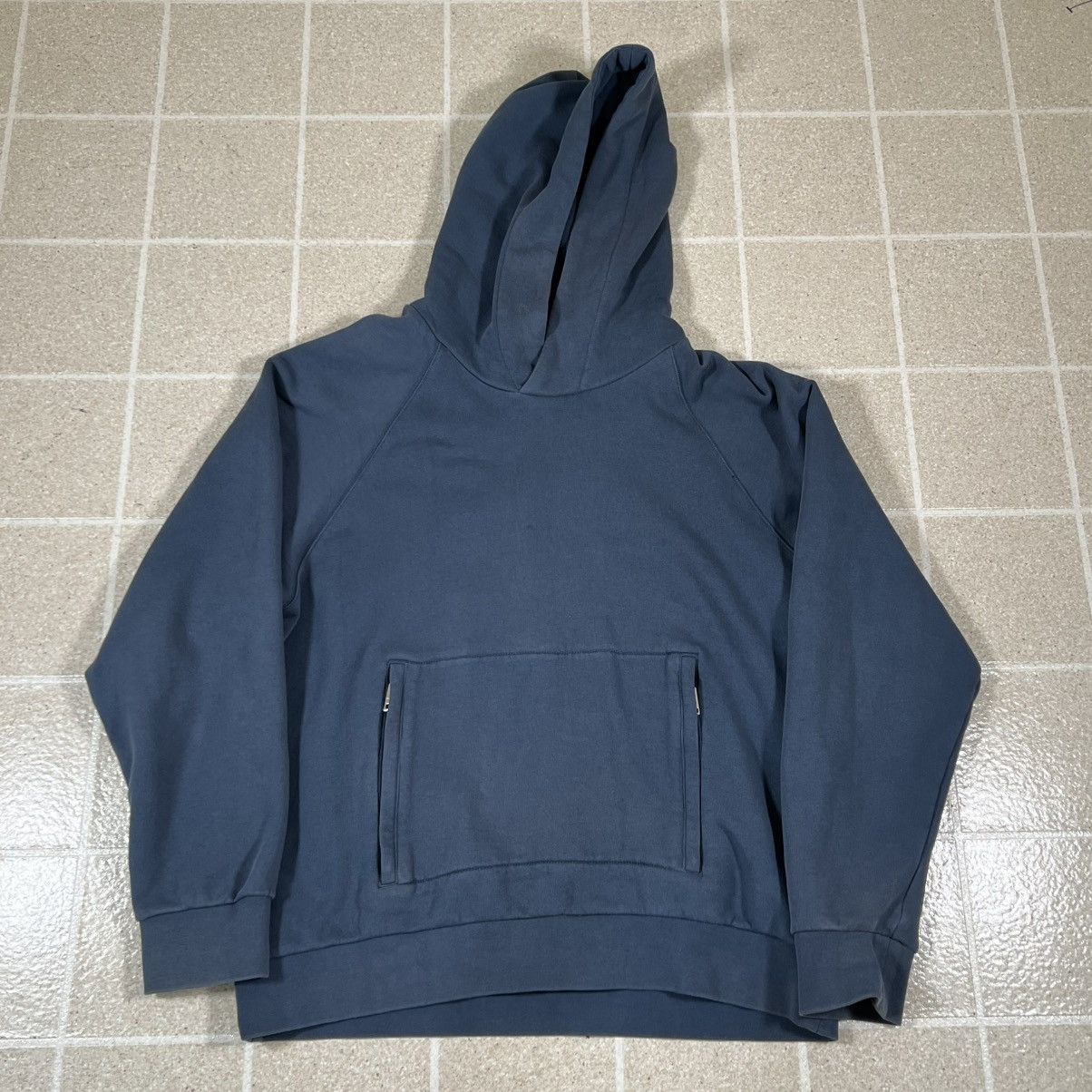 Club Monaco Club Monaco Washed Blue Pullover Hoodie Zipper Pocket Sz L Size US L / EU 52-54 / 3 - 1 Thumbnail