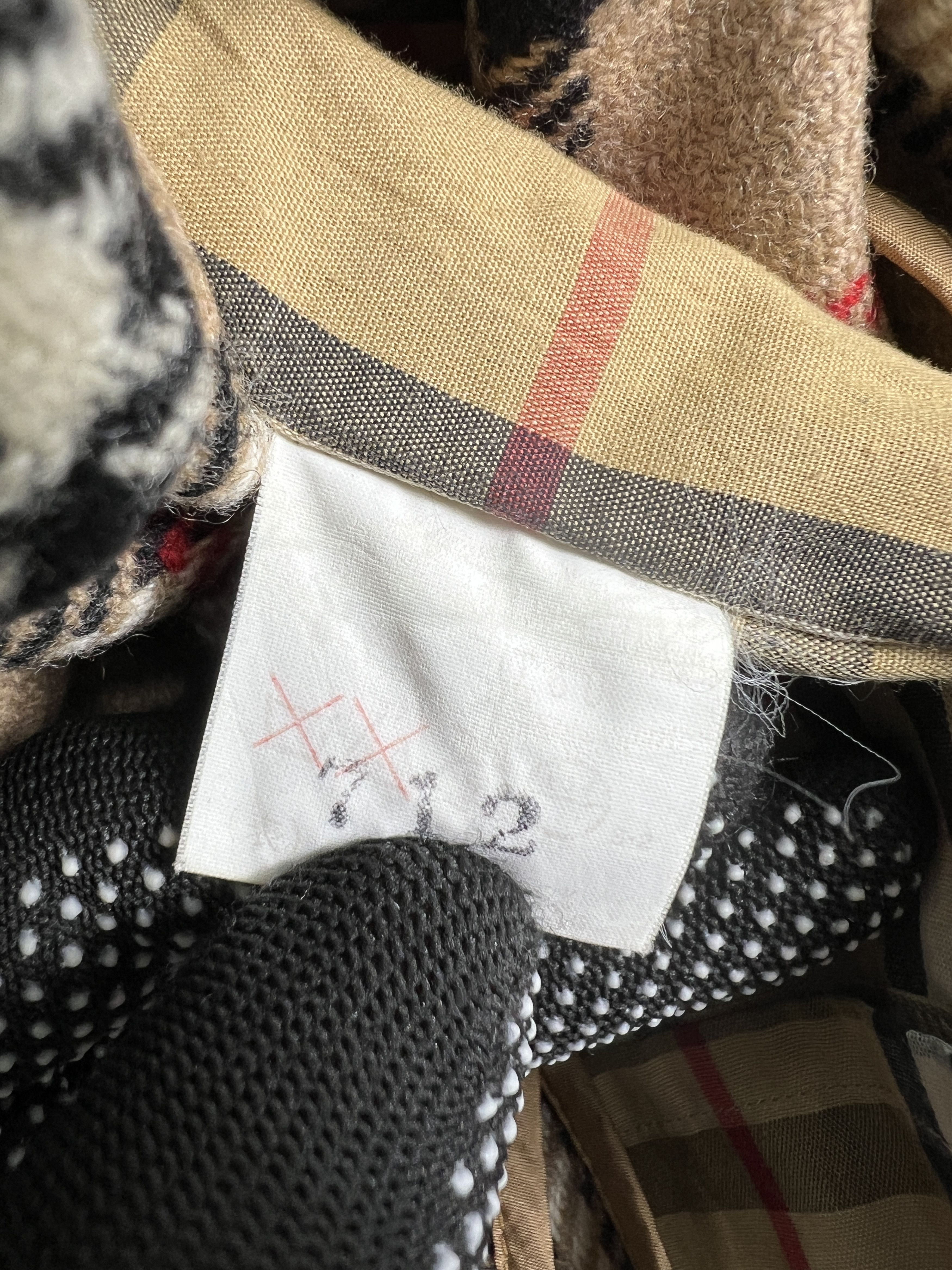 Burberry Vintage Burberrys Lined Plaid Coat GTMPT850 Size US M / EU 48-50 / 2 - 9 Thumbnail