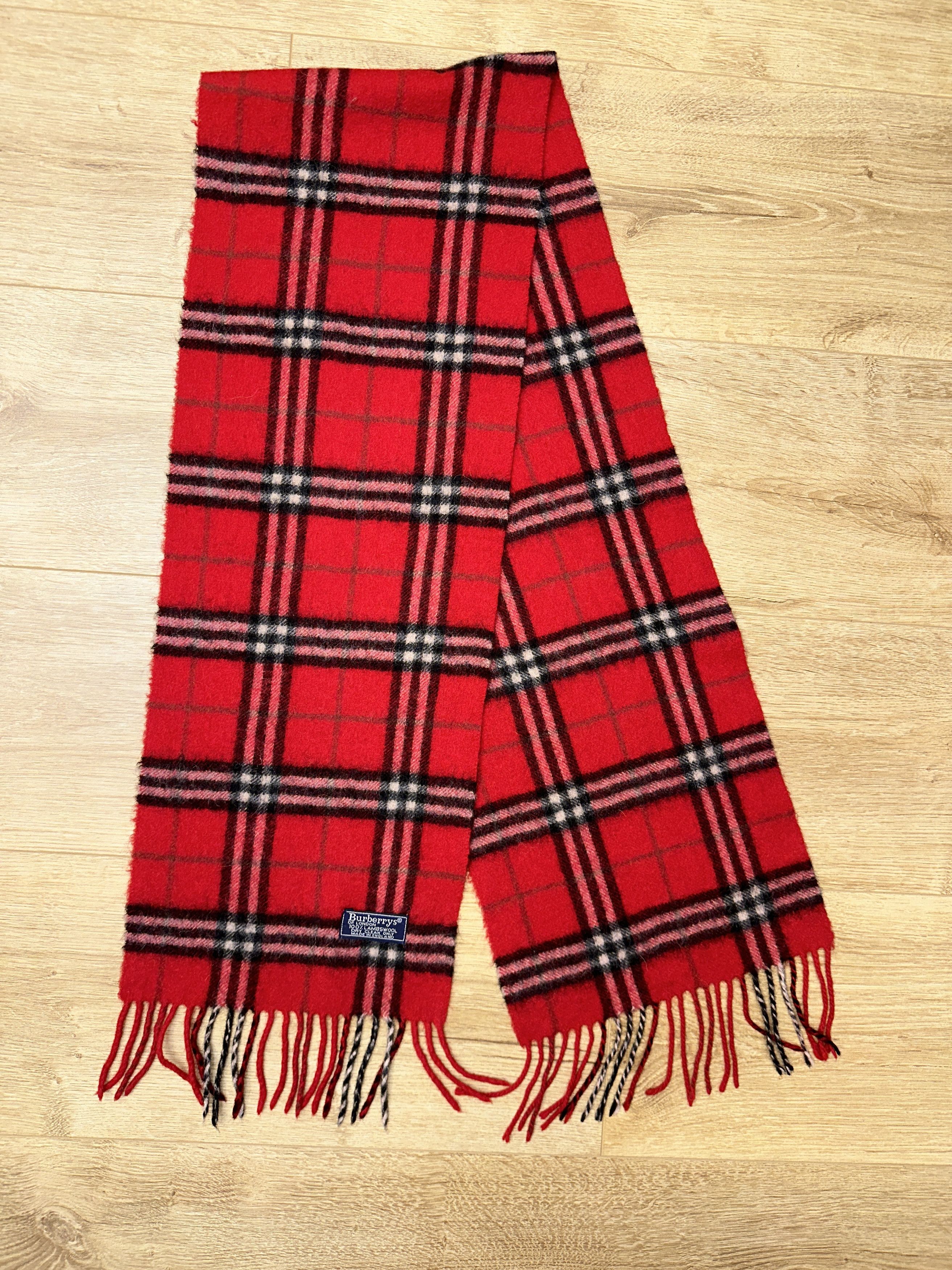 Burberry Iconic Burberrys Red Nova Check Scarf 150x23cm Size ONE SIZE - 2 Thumbnail