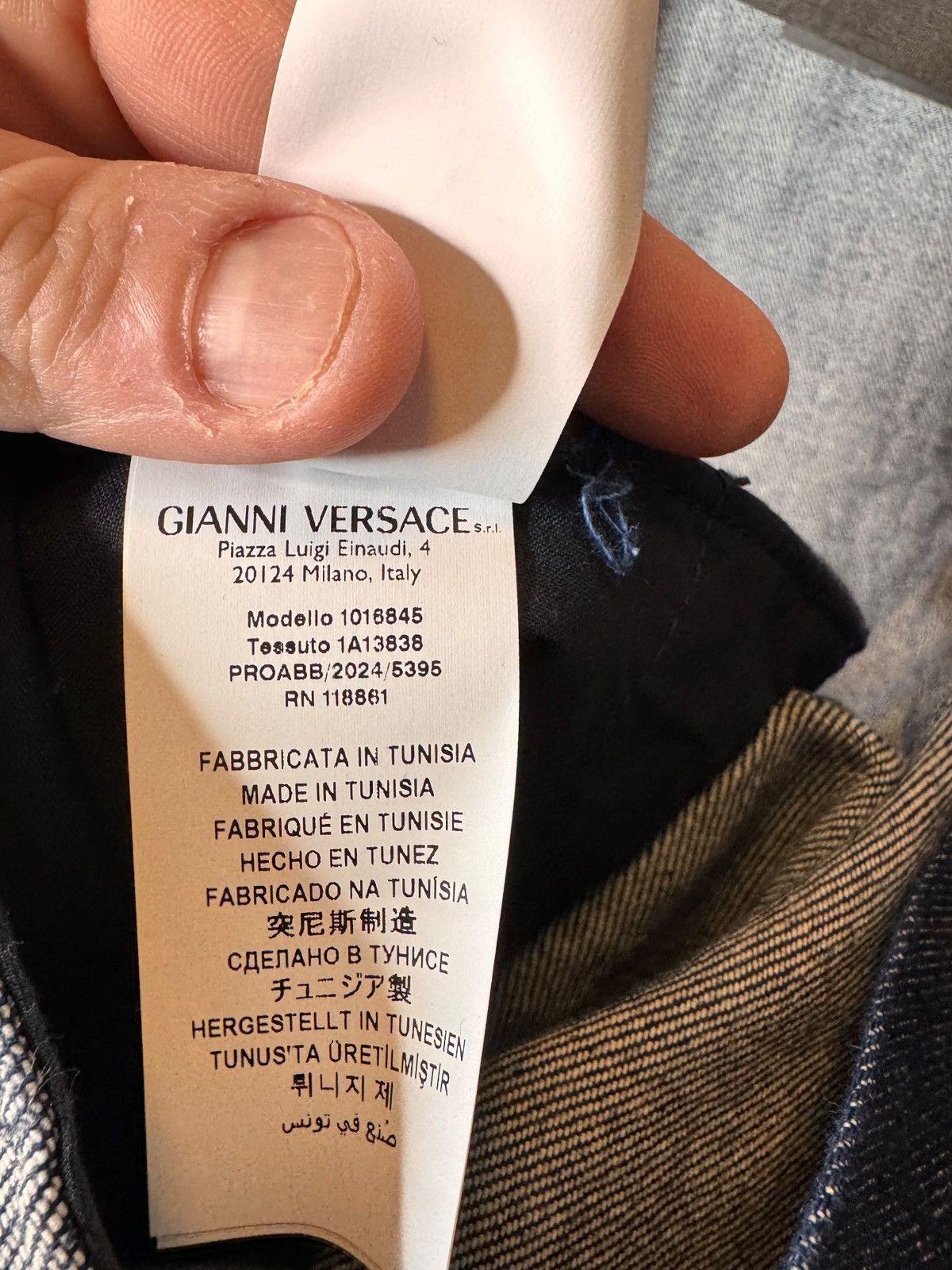 Versace Versace Denim Shirt Jacket with Medusa Embroidery – Size 56 Size US XL / EU 56 / 4 - 10 Thumbnail