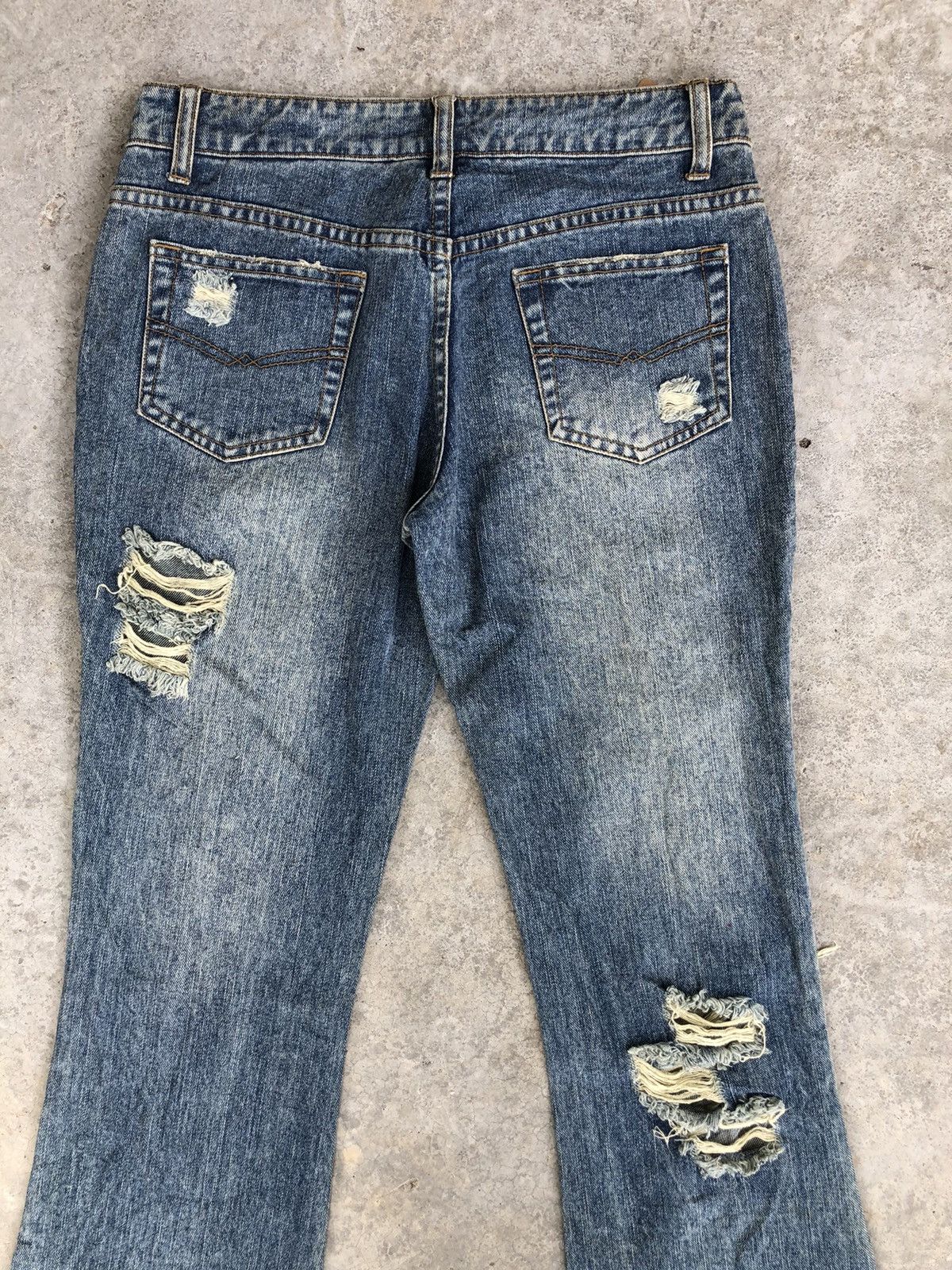 If Six Was Nine Japanese Dear Heart Flared Jeans Distressed Jeans Size US 29 - 8 Thumbnail