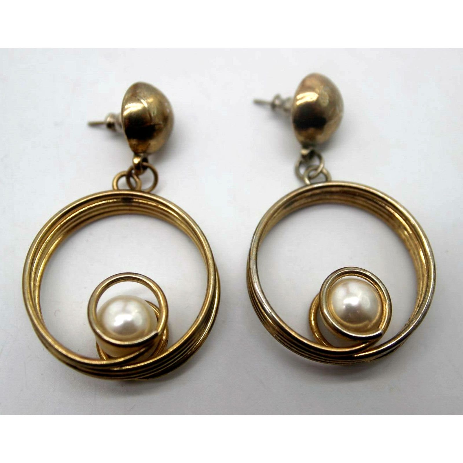 Other Gold Tone Dangle Double Circle Faux Pearl Earrings Size ONE SIZE - 2 Thumbnail