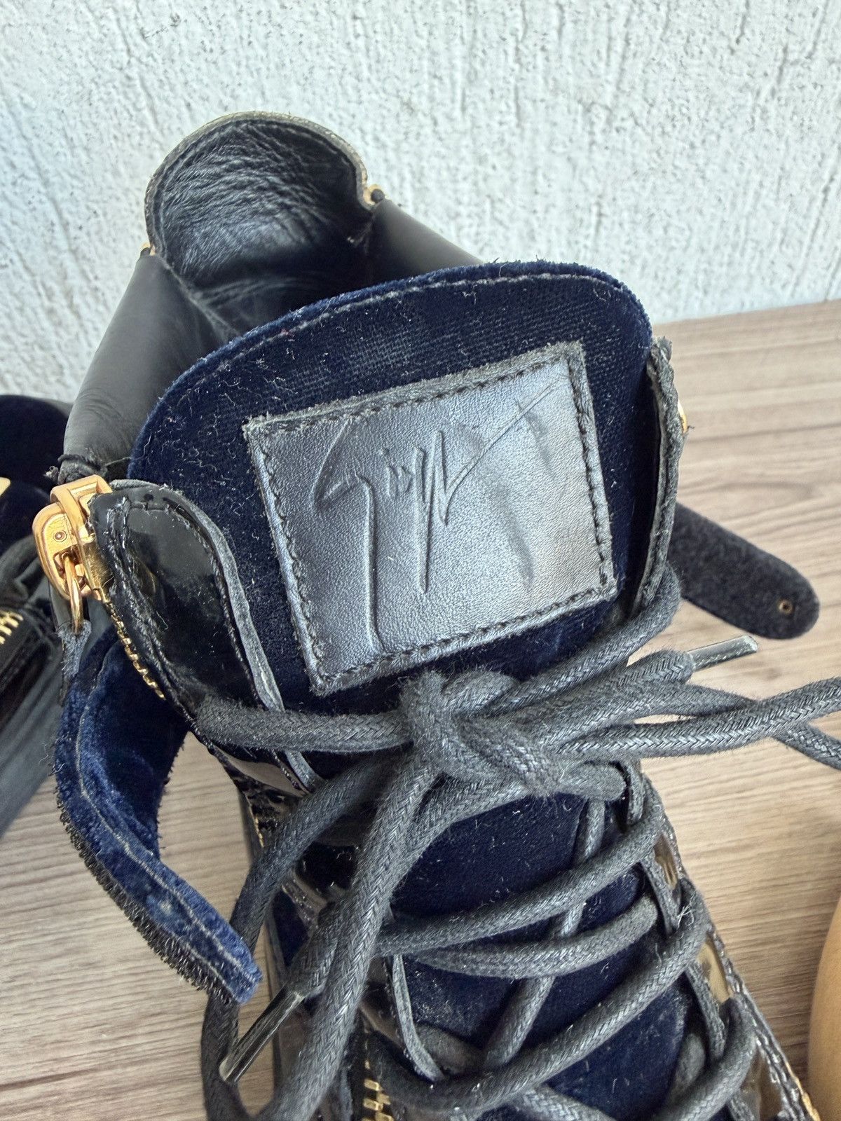 Giuseppe Zanotti chained double zip velvet sneaker Size US 8.5 / EU 41-42 - 9 Thumbnail