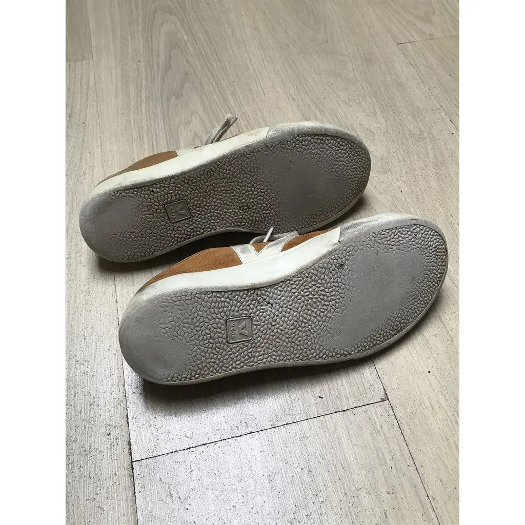 Veja Veja Taua Suede Sneakers — Camel Size US 8 / IT 38 - 3 Thumbnail