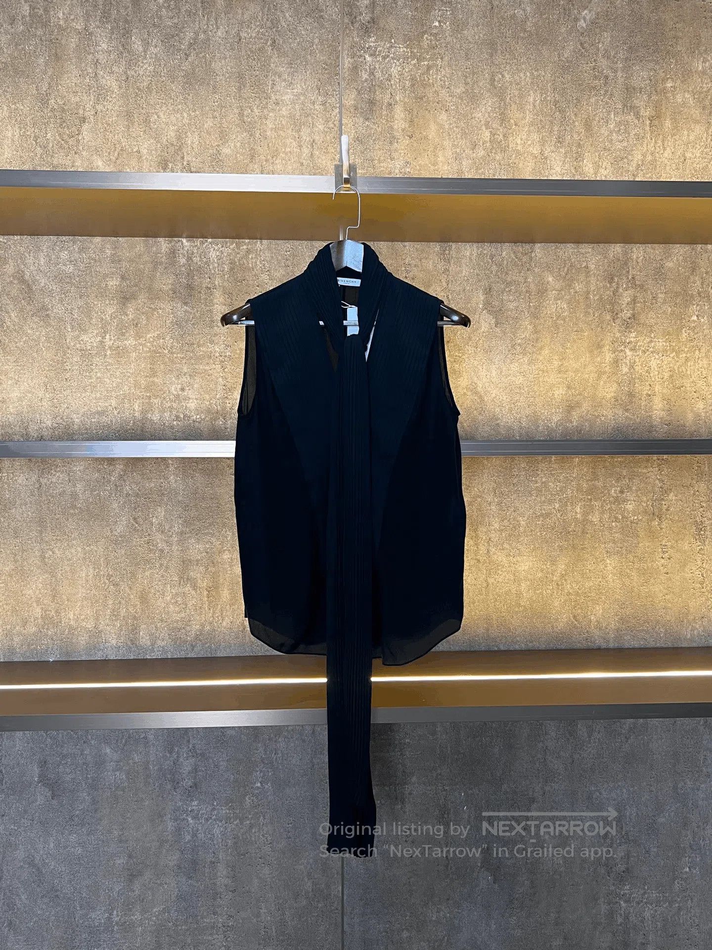 Givenchy Givenchy Ribbon Sleeveless Blouse. Size S / US 4 / IT 40 - 1 Thumbnail