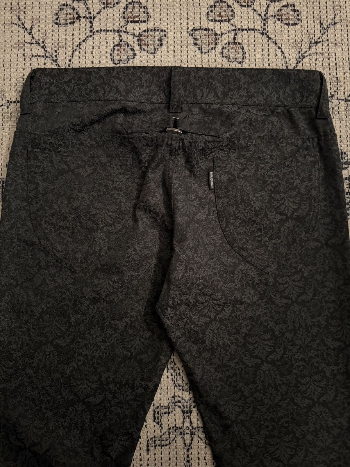 Tornado mart floral pattern bellbottom