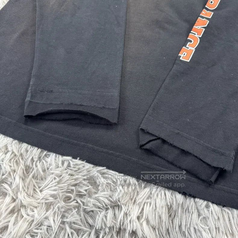 Balenciaga Balenciaga Scissor Destroyed Long Sleeve Size US S / EU 44-46 / 1 - 4 Thumbnail