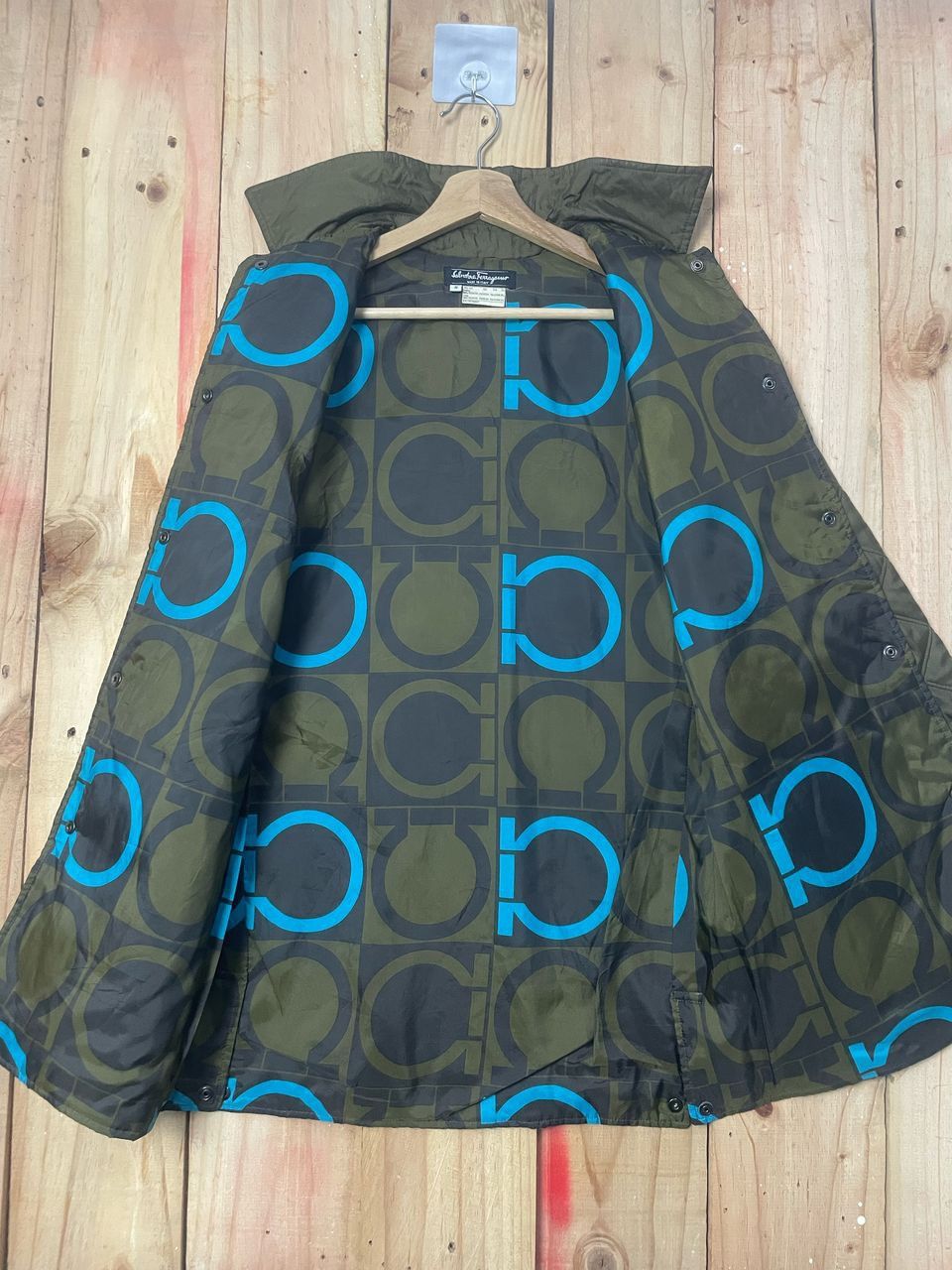 Designer × Salvatore Ferragamo × Vintage Vintage 1990s Salvatore Feragamo Quilted Jacket Size US S / EU 44-46 / 1 - 4 Thumbnail