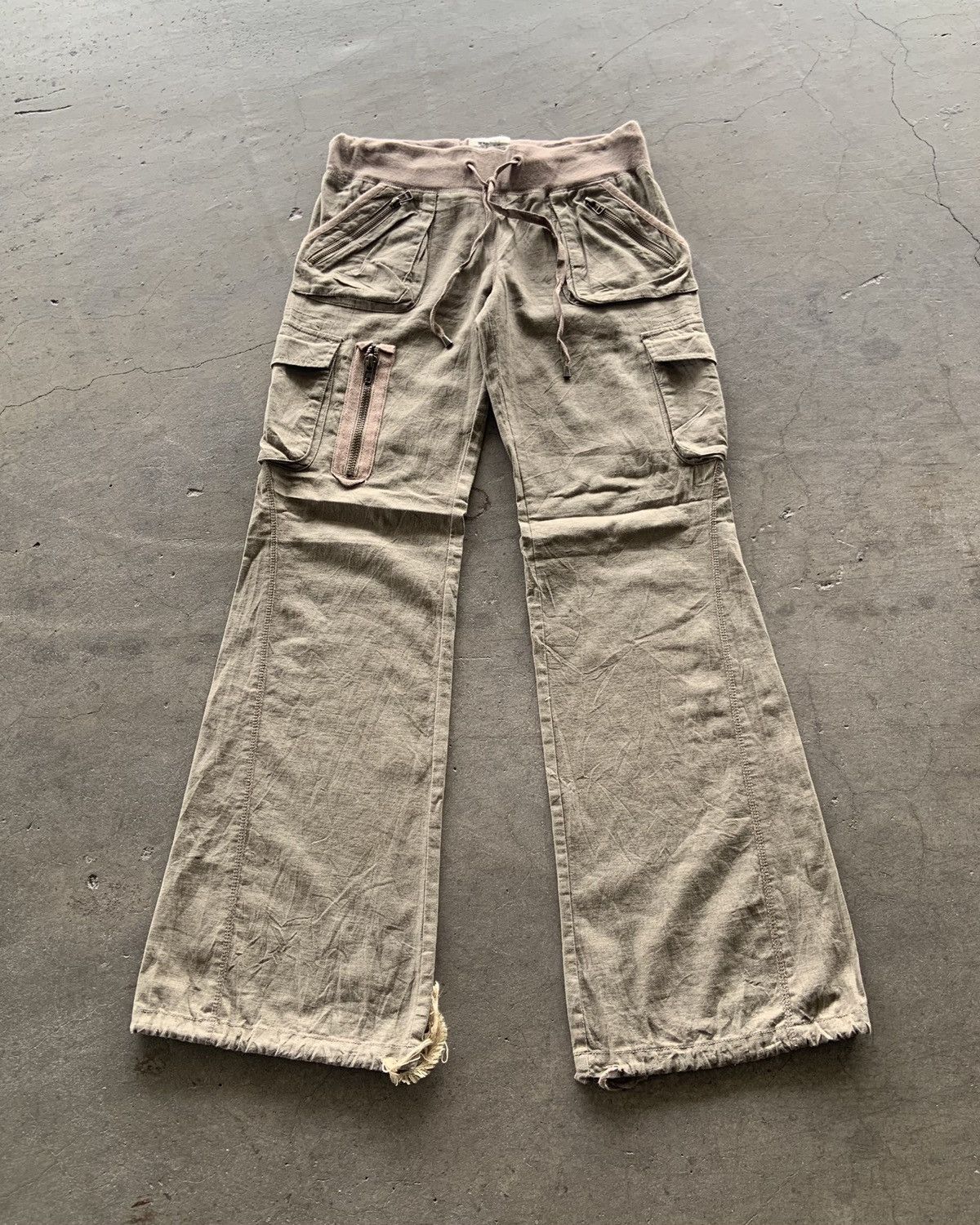 If Six Was Nine Rare G.O.A Cargo 3D Pocket Flared Pants Size Free Size US 33 - 2 Thumbnail