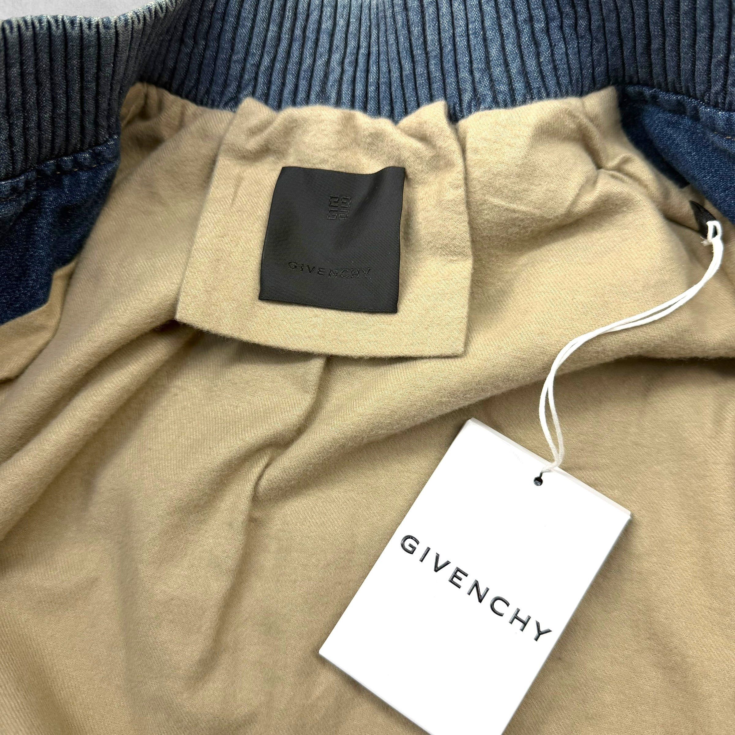 Givenchy Givenchy Logo Denim Bomber Jacket L Size US L / EU 52-54 / 3 - 6 Thumbnail