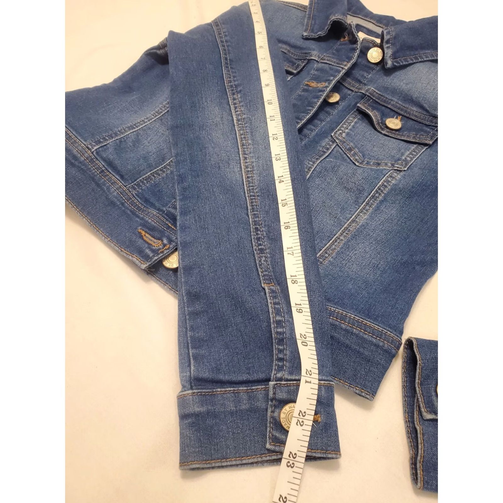 Denime VINTAGE Denim Trucker Style Jacket Junior Size Small WAX JEAN Distressed Blue Size 28" / US 6 / IT 42 - 8 Thumbnail