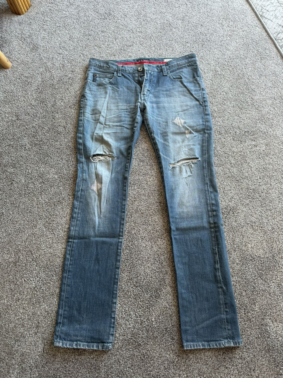 Armani Armani Jeans, skinny + naturally distressed Size US 31 - 1 Thumbnail
