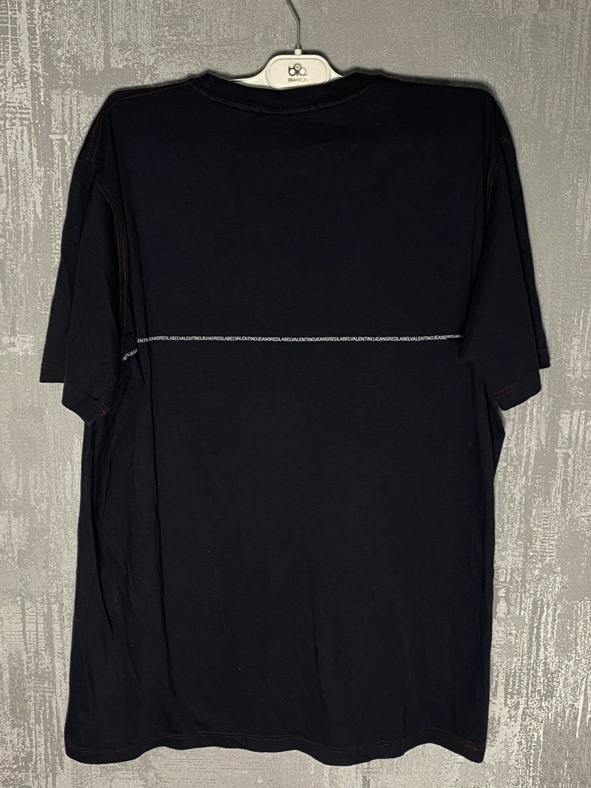Valentino Vintage Valentino Red Label Jeans Logo T-shirt Kit Size US XXL / EU 58 / 5 - 2 Thumbnail