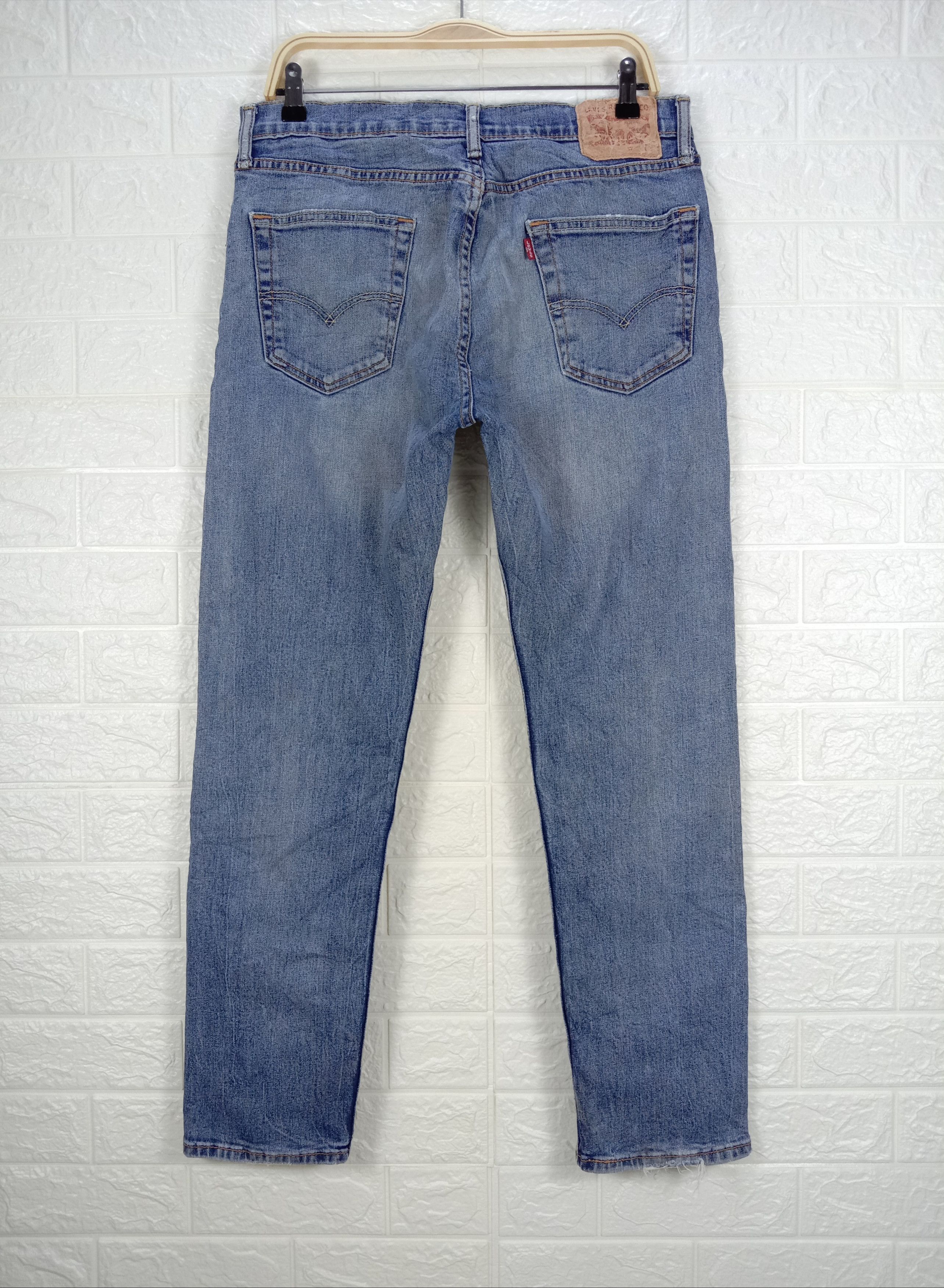 Levi's Vintage Levi's 507 Jeans Faded Blue Distressed Denim Size US 33 - 5 Thumbnail