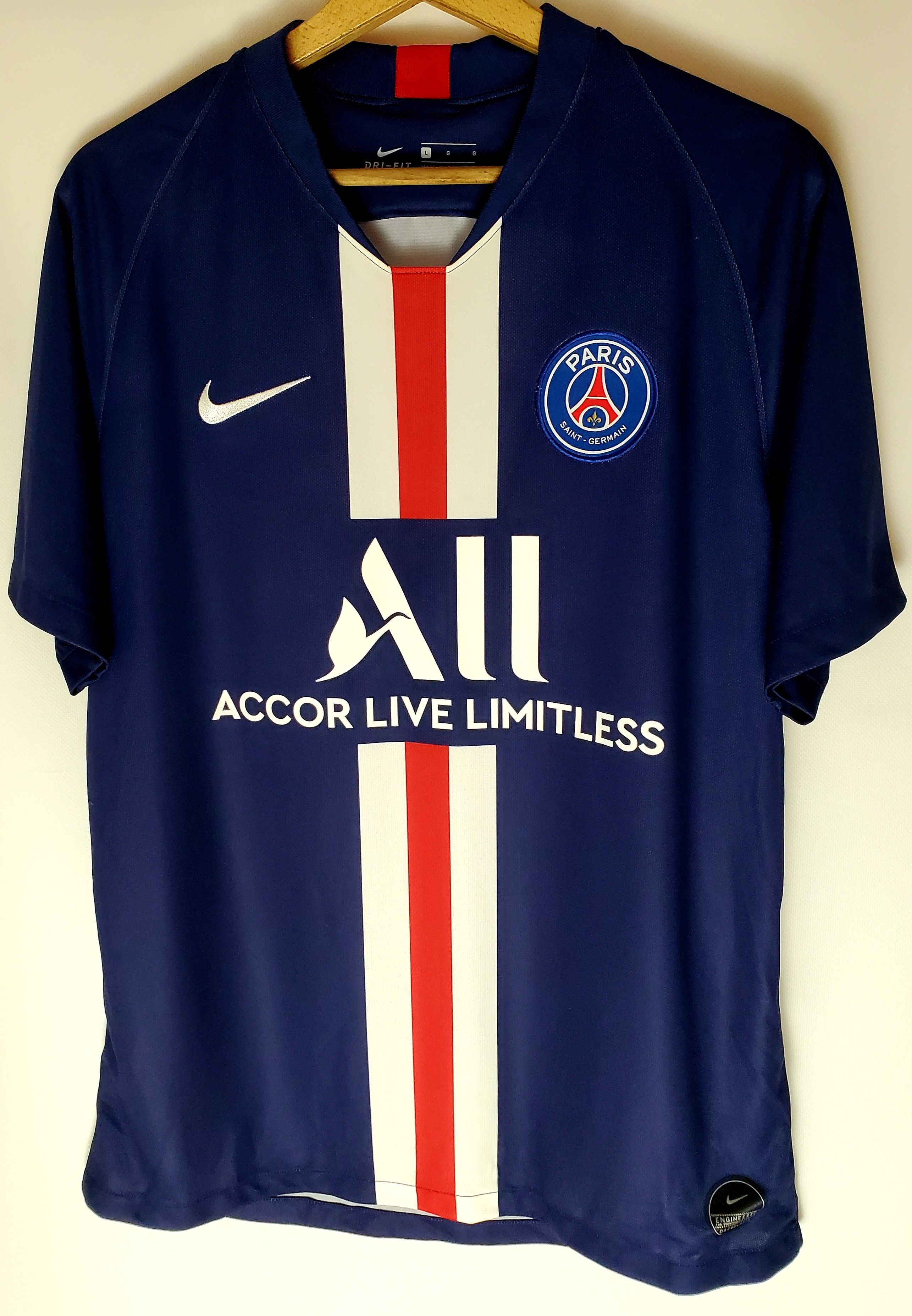 Other PARIS SAINT GERMAIN 2019 2020 HOME JERSEY NEW CONDITION L Size US L / EU 52-54 / 3 - 1 Thumbnail