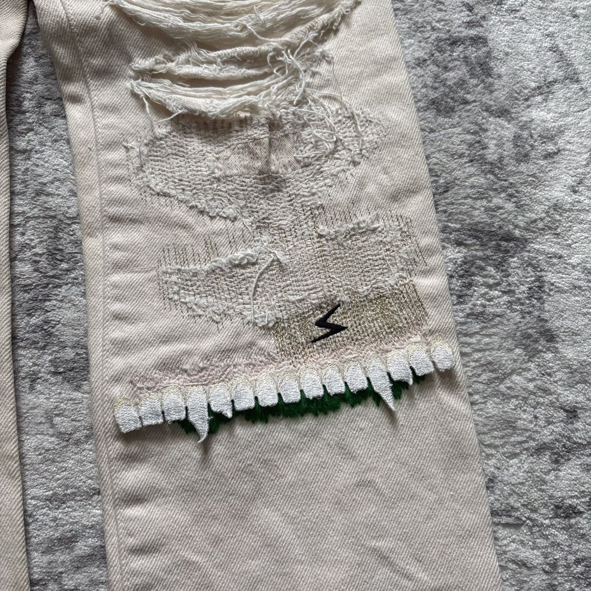 Undercover Undercover SS05 68 Green Yarn Vampire Jeans White | Size 2 Size US 27 - 3 Thumbnail