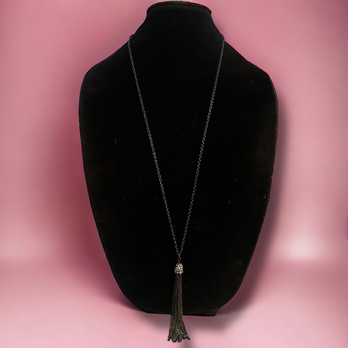 Loft Loft long gunmetal rhinestone tassel necklace Size ONE SIZE - 2 Thumbnail