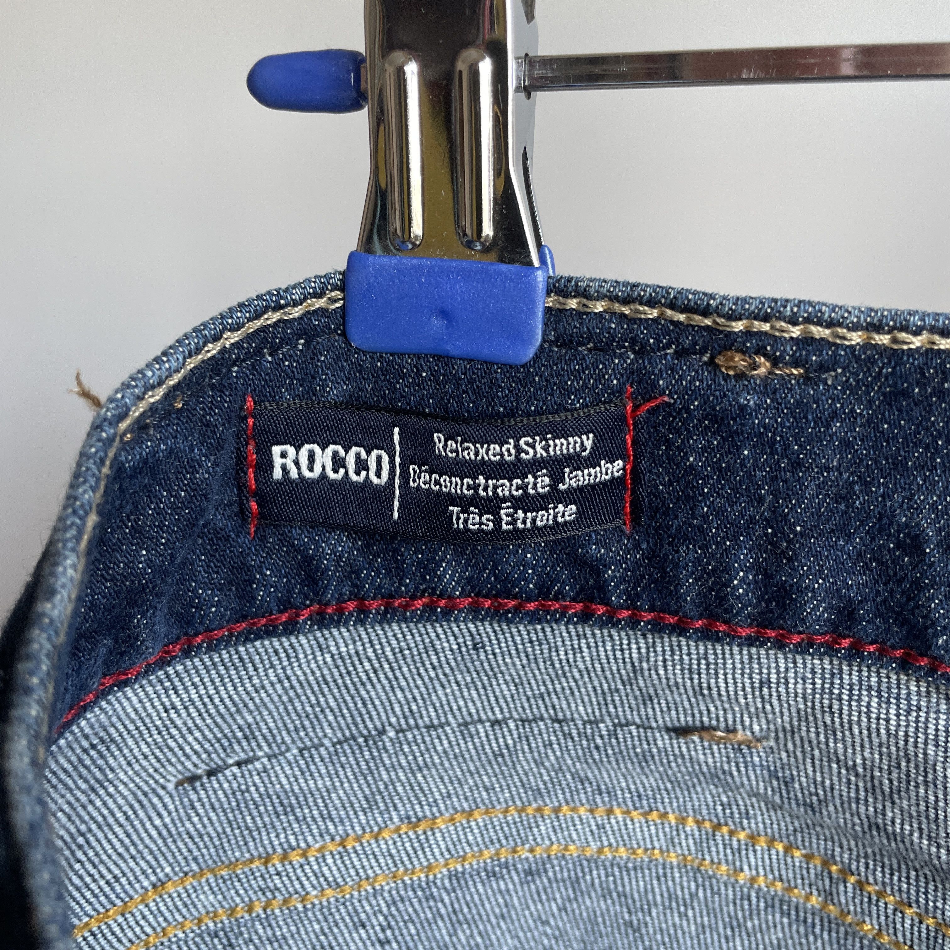 True Religion True Religion Rocco Relaxed Skinny Distressed Denim Size 34 Size US 34 / EU 50 - 16 Thumbnail
