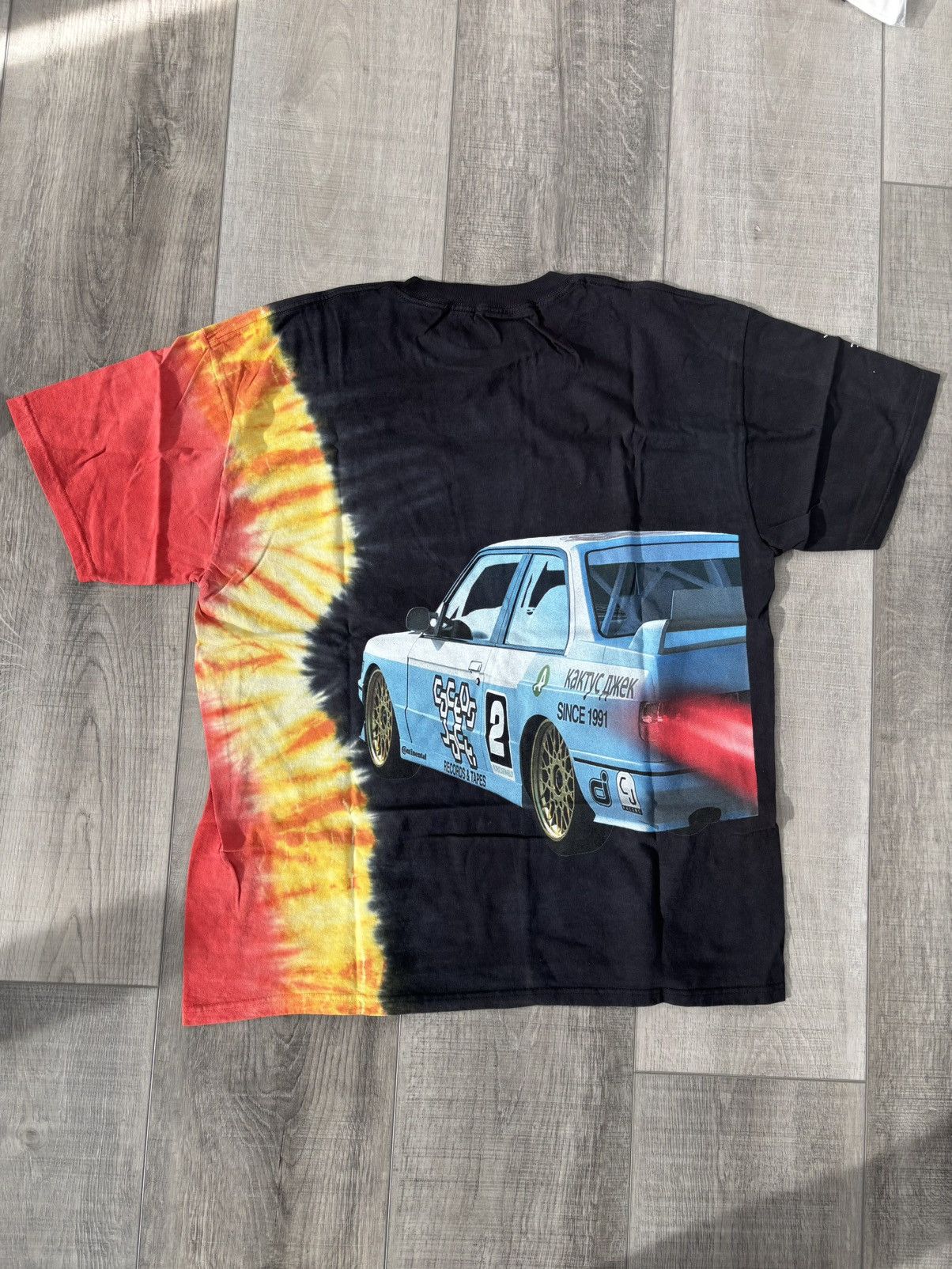 Travis Scott Travis Scott JACKBOYS Racing E30 T-shirt Tye Dye Size US L / EU 52-54 / 3 - 2 Thumbnail