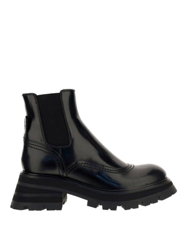 Alexander McQueen o1w1db10925 Wander Chelsea Boot in Black Size US 6 / IT 36 - 1 Thumbnail