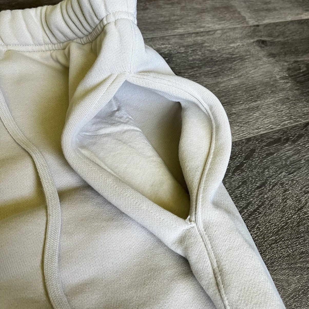 Essentials Fear of God FOG Essentials Wheat Cream Off White Sweatpants Size US 34 / EU 50 - 5 Thumbnail