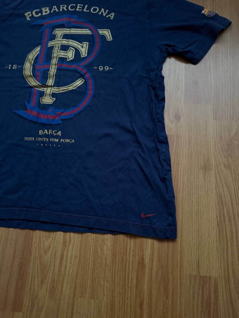 Nike Vintage Nike Barcelona Tshirt Football Soccer Streetwear Size US XL / EU 56 / 4 - 2 Thumbnail
