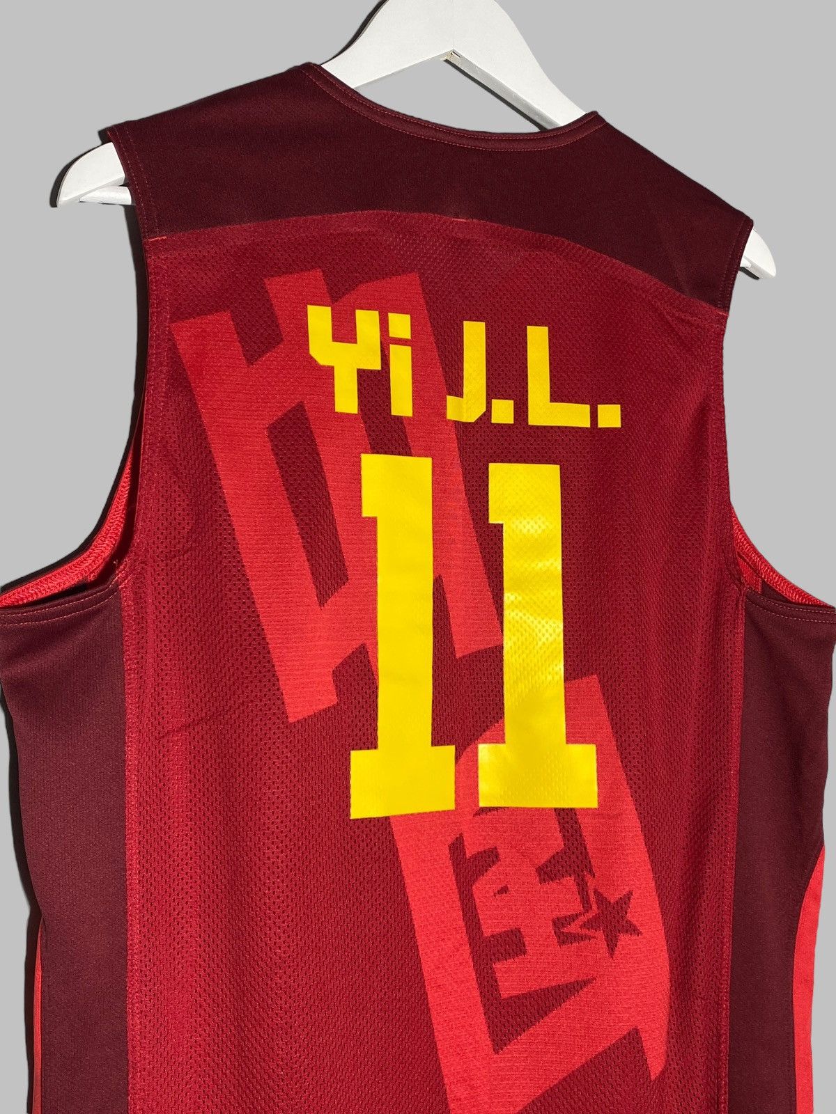 Nike × Vintage #11 Yi Jianlian China Player Issue Basketball Jersey Size US M / EU 48-50 / 2 - 16 Thumbnail