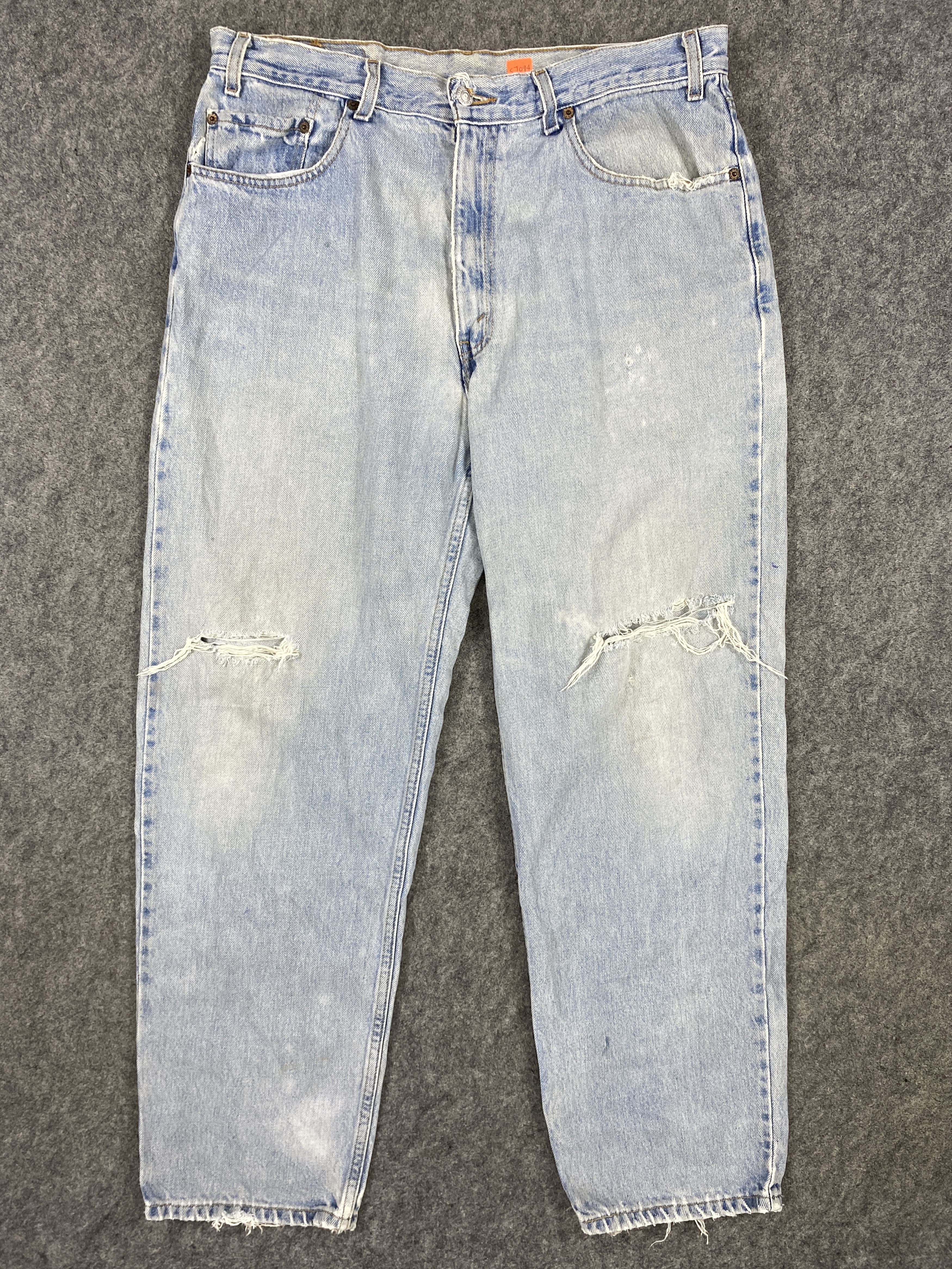 image of Distressed Denim x Hype Light Blue Wash Vintage Levi's 550 35X29.5 Denim -Sj094, Men's